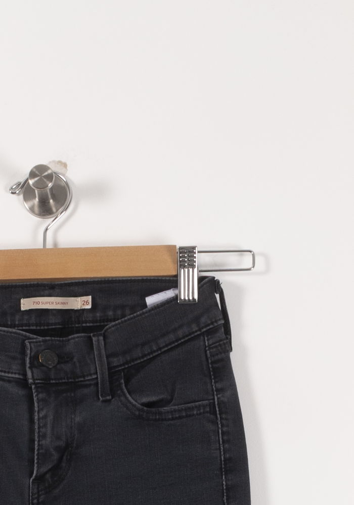 Cropped slim jeans with studs LEVI'S - Seconde main Black