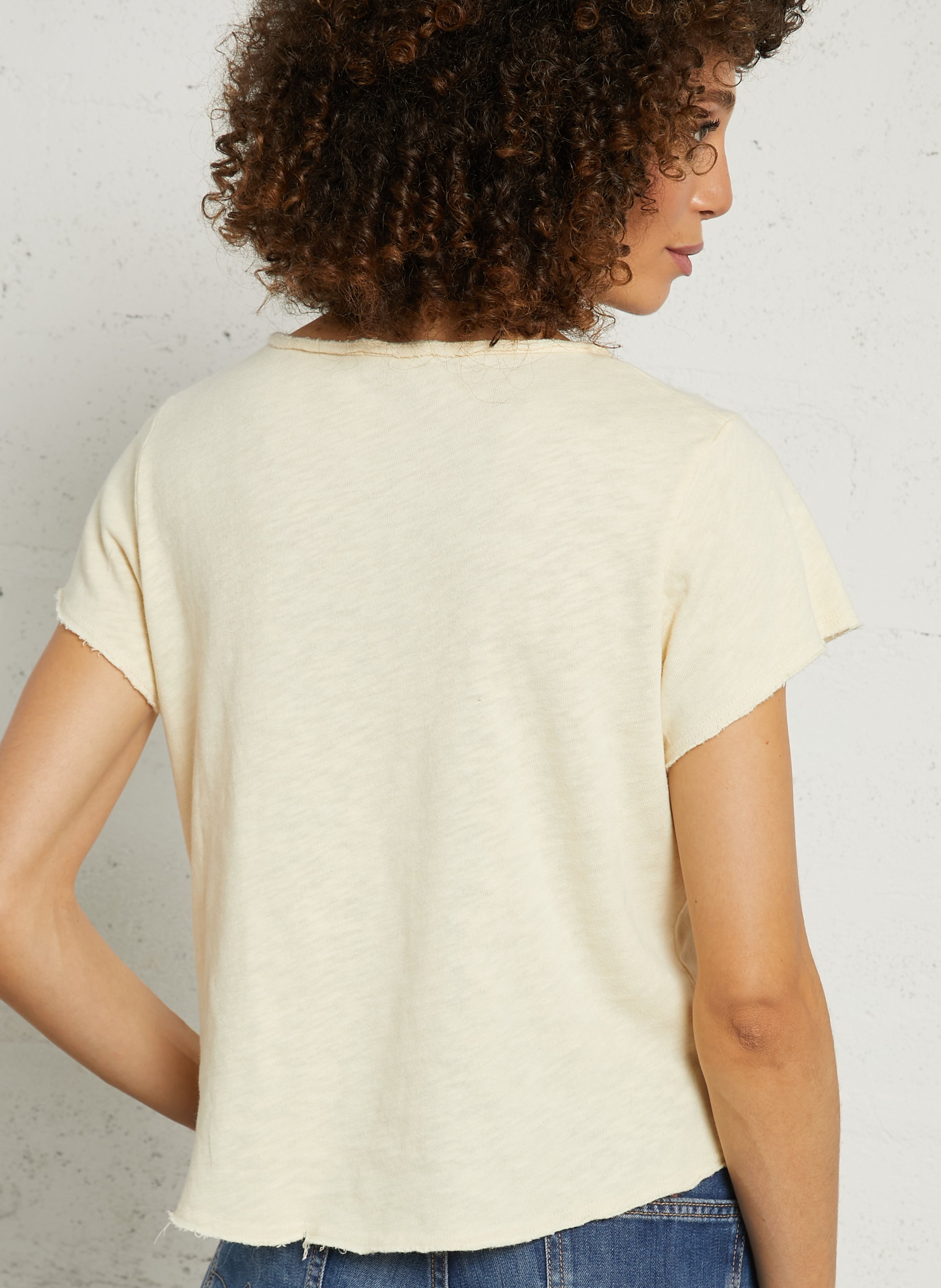 Tee-shirt droit col V en coton AMERICAN VINTAGE Jaune