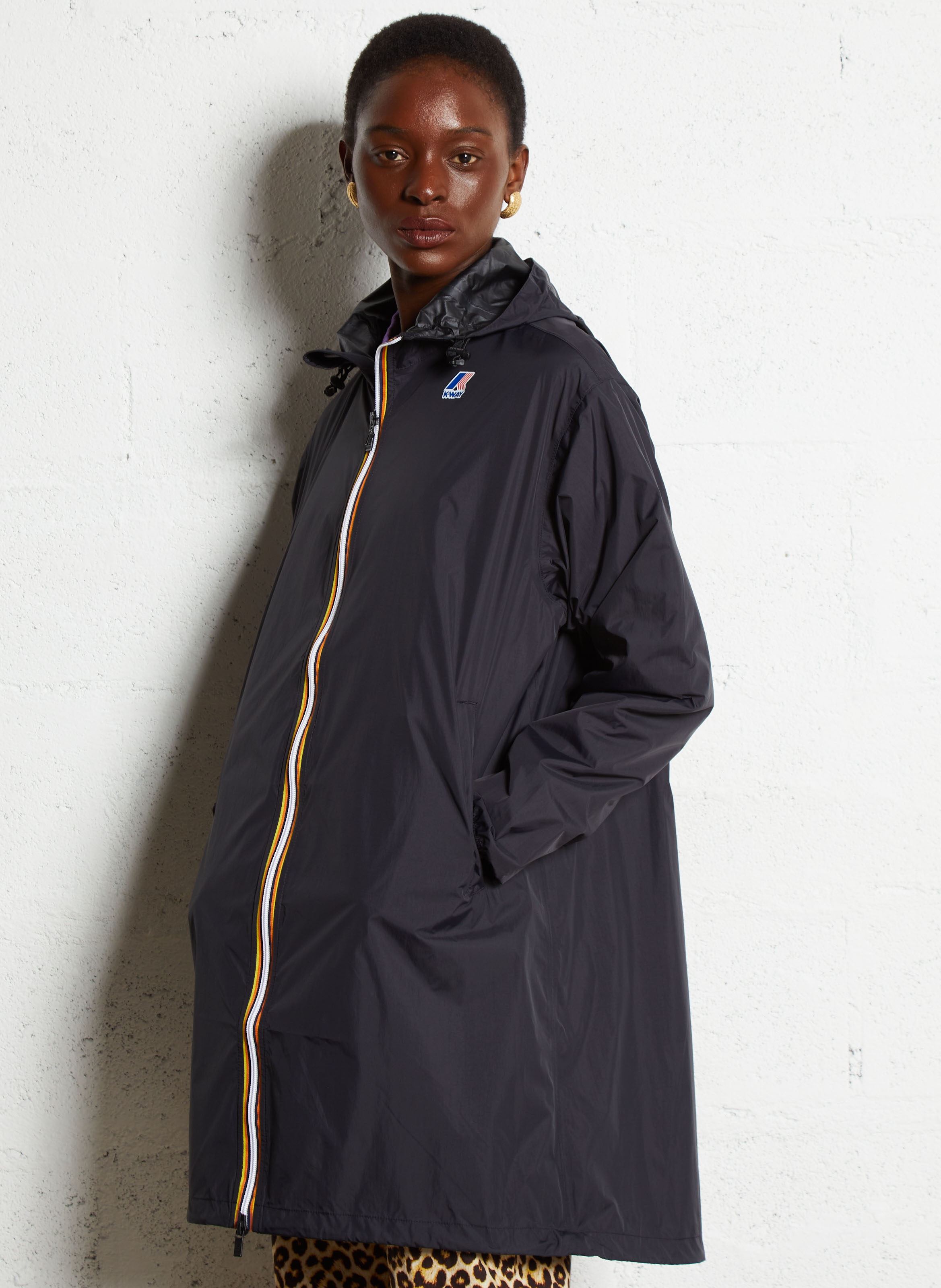 TOG 24 Giacca Impermeabile Donna Craven – Leggera, Traspirante, Pieghevole, Con Cappuccio, Nero, Taglia 8, Grado 5/5, Cuciture Nastrate