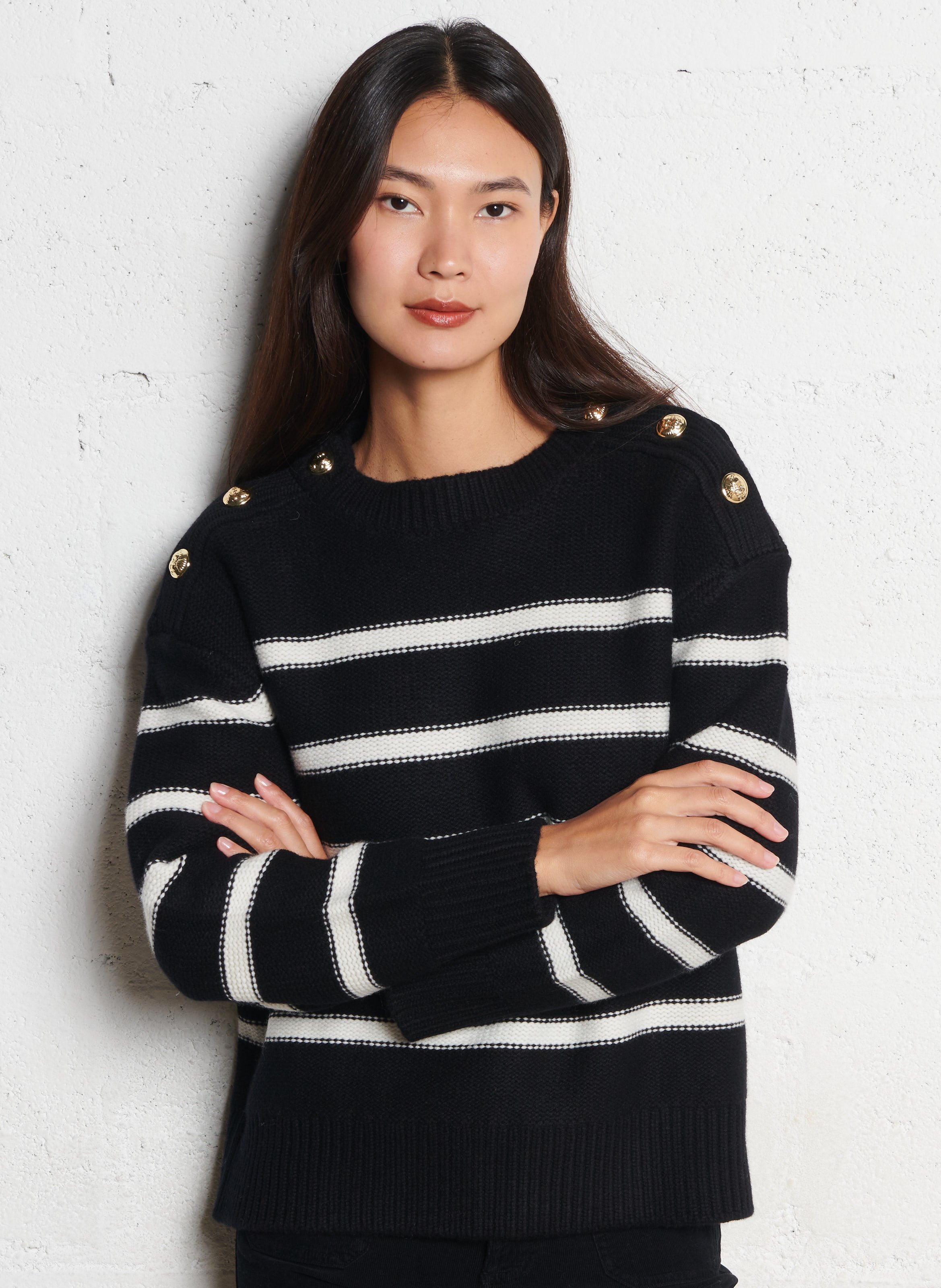 Weiter Rundhalsausschnitt-Pullover mit Streifen aus Merinowolle BERENICE Schwarz