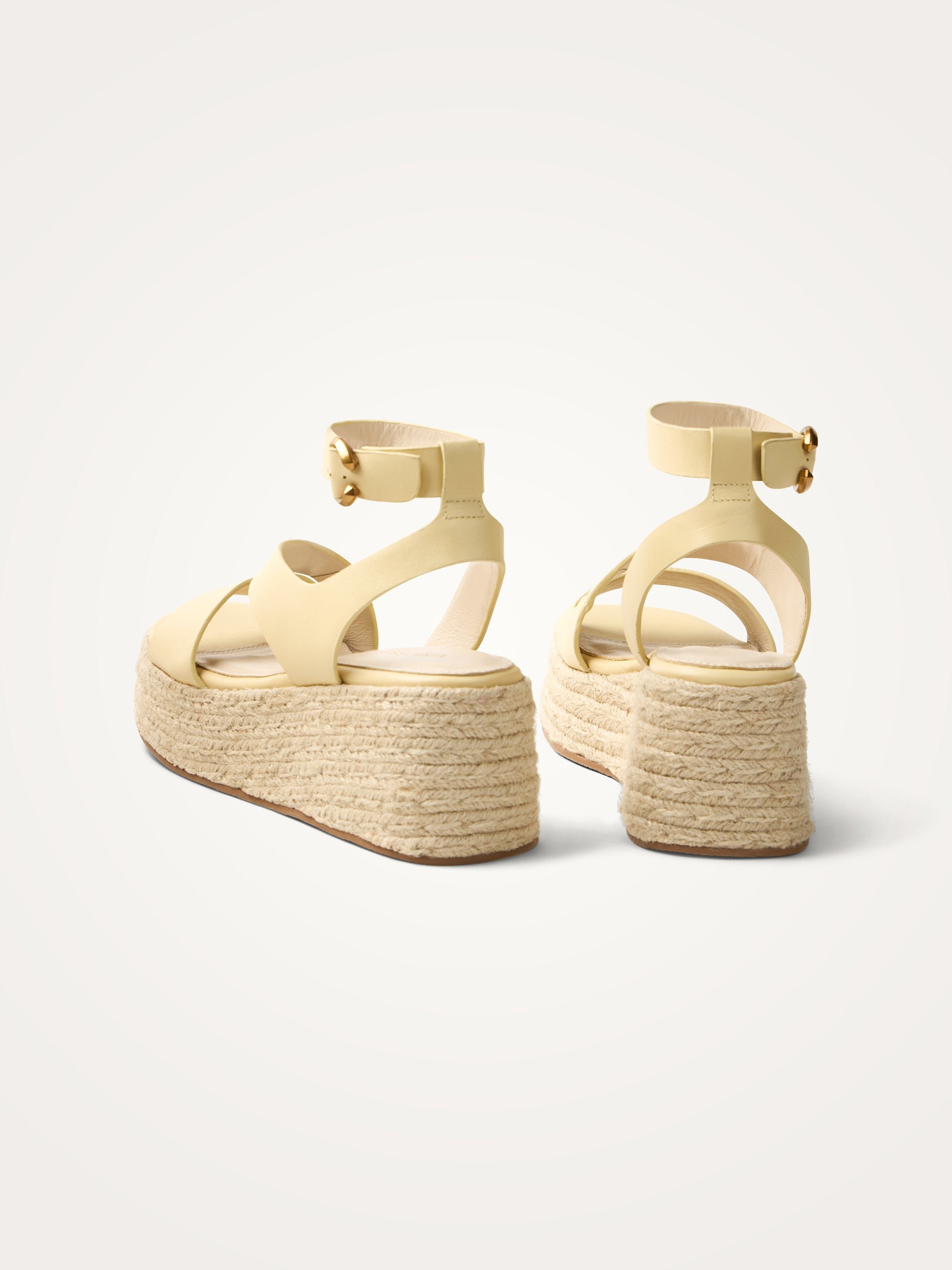 Platform sandals in metallic effect leather with strap VANESSA WU Yellow