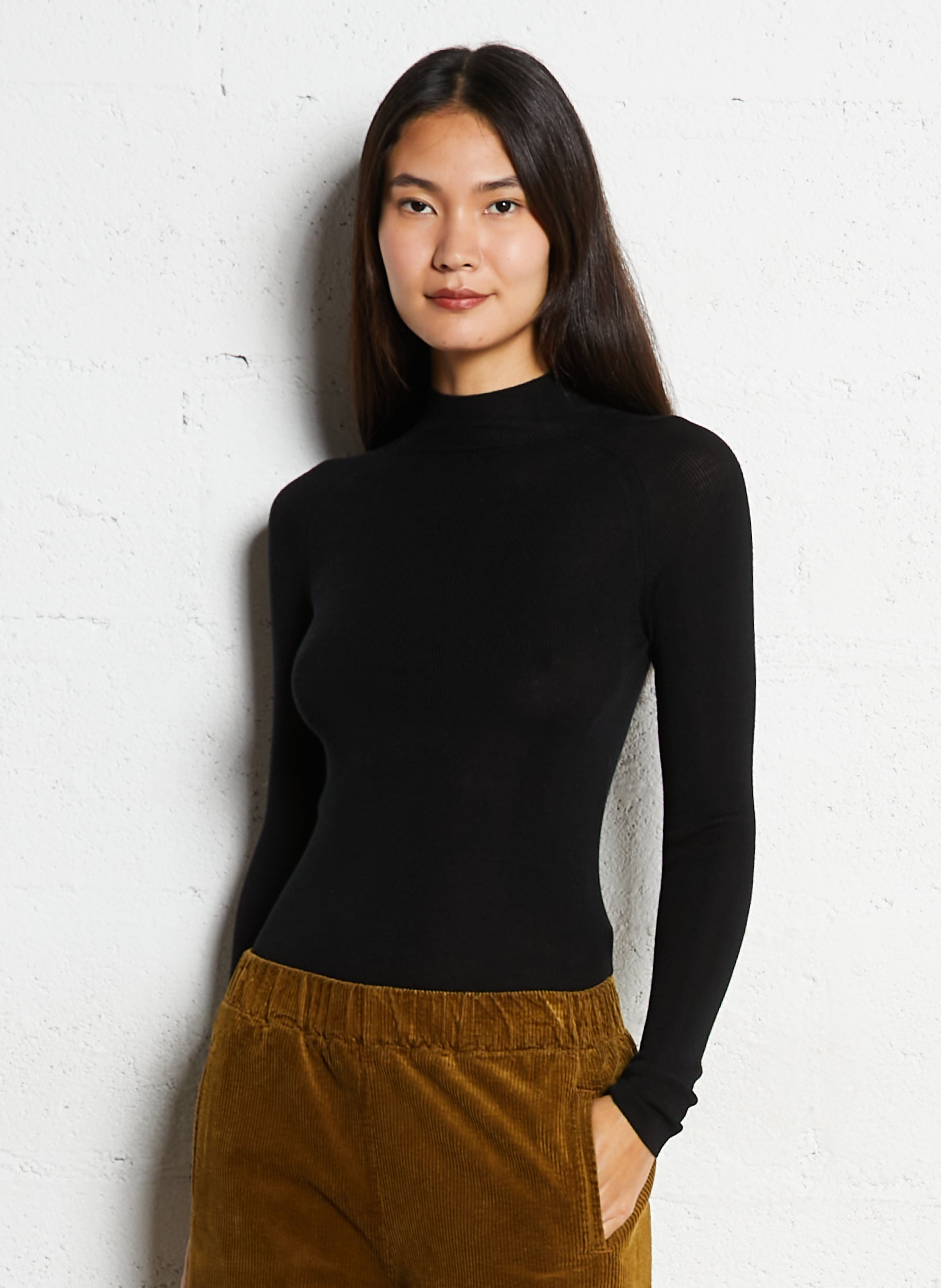 Pull fin col montant en laine et soie MAJESTIC FILATURES Noir