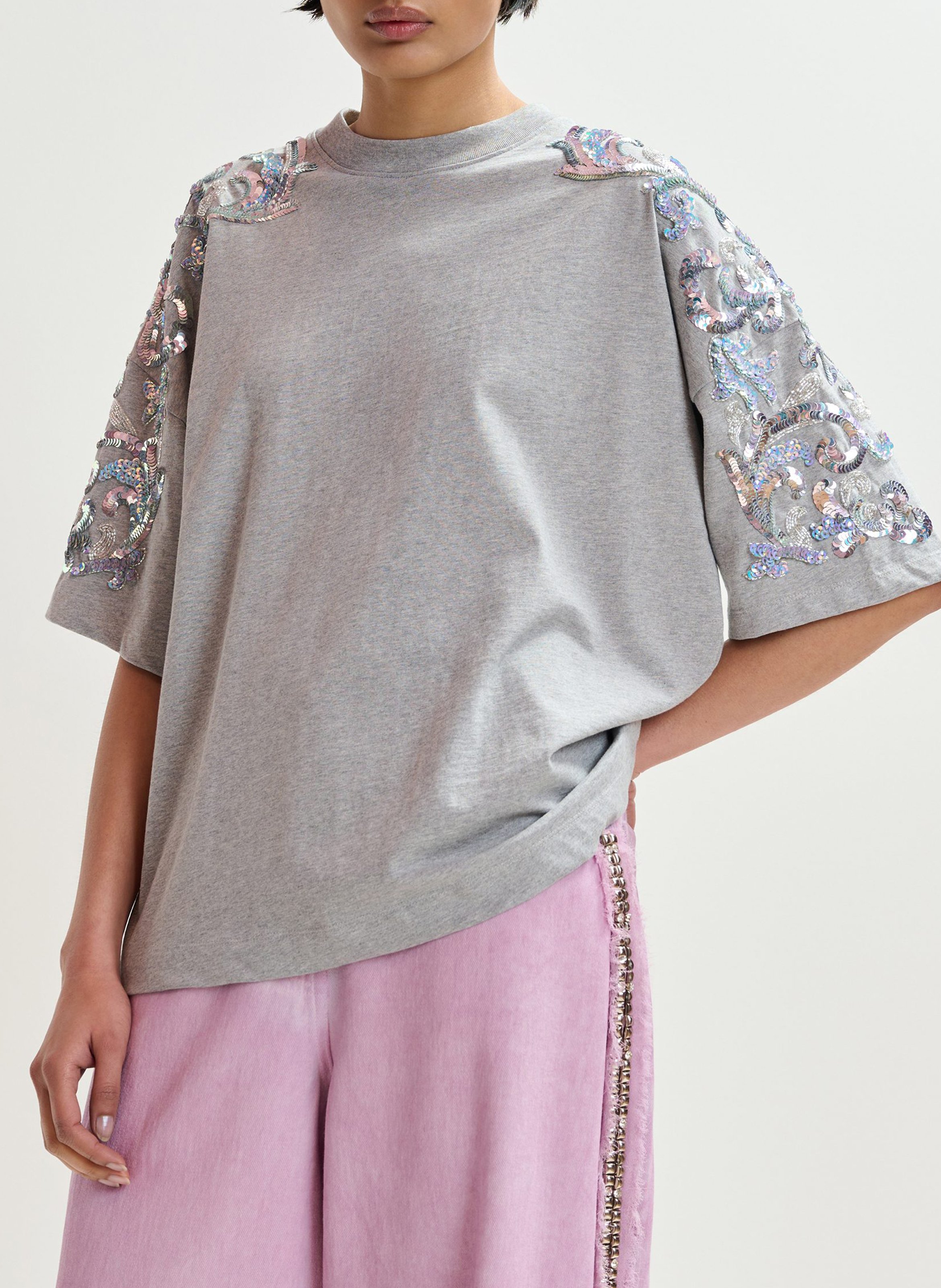 Weites T-Shirt mit Perlen ESSENTIEL ANTWERP Grau