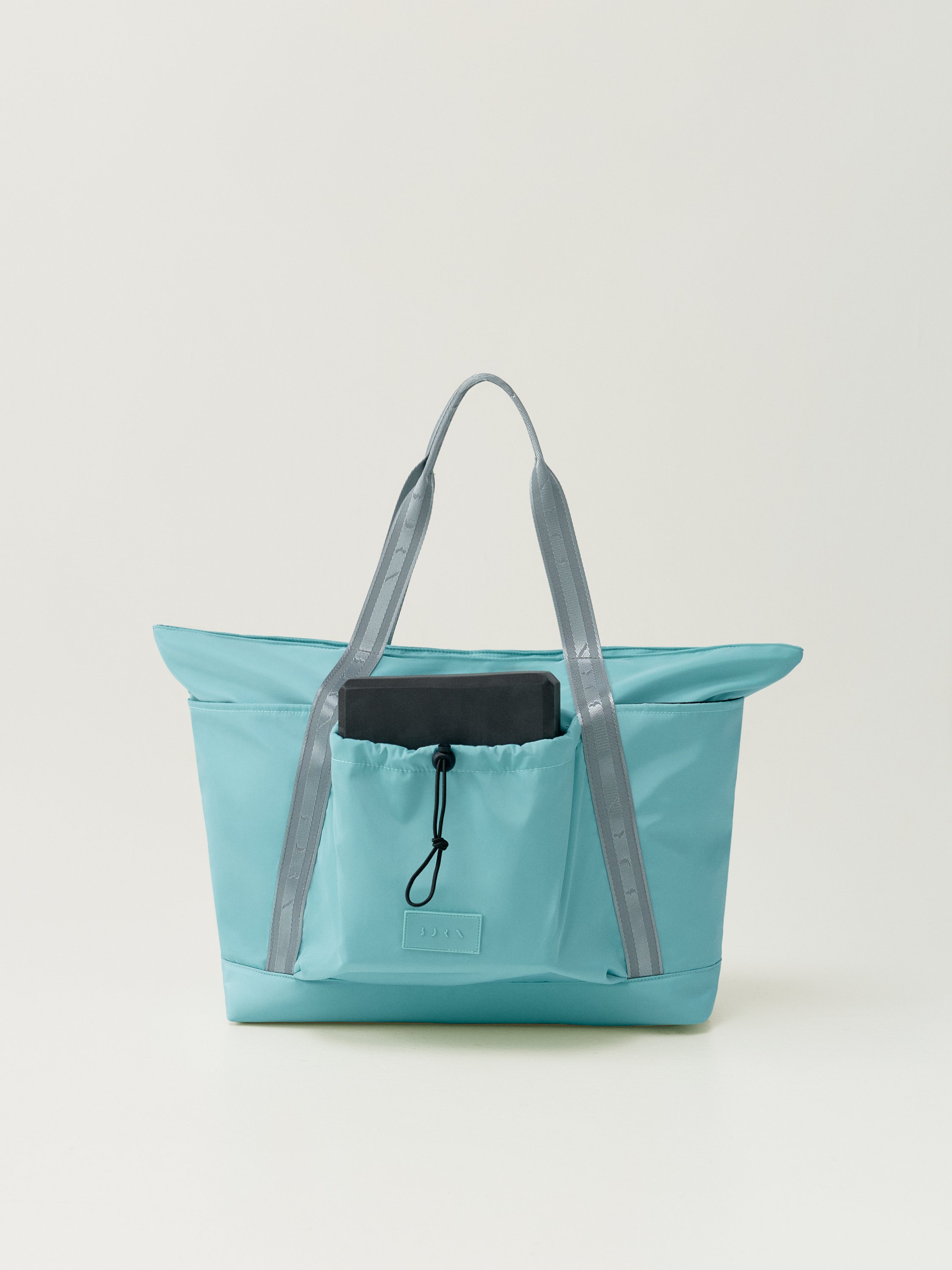 Large capacity outdoor sports bag BORN Green