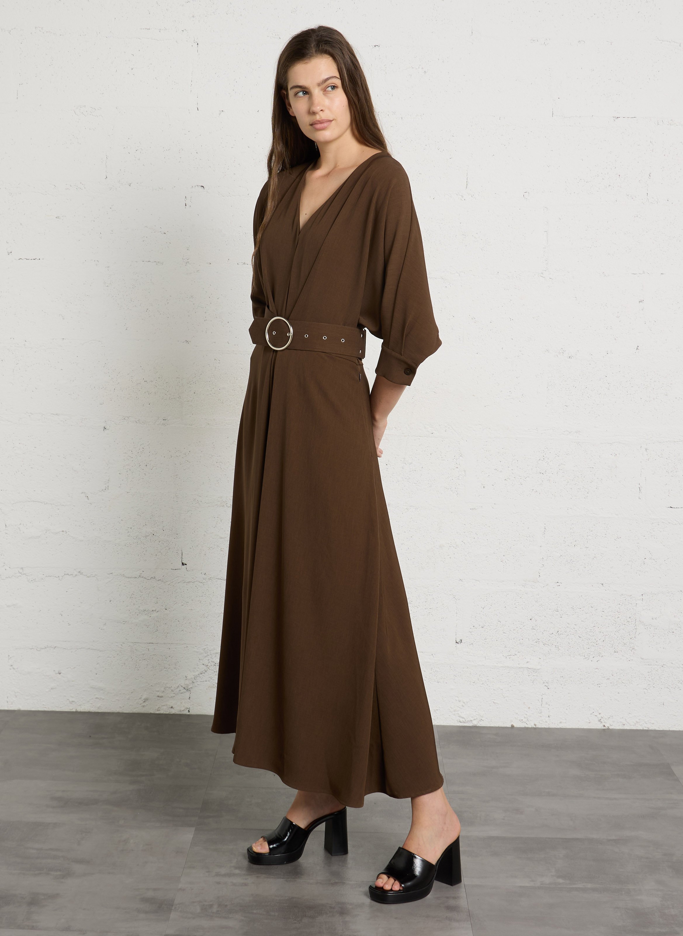 Robe longue fluide à ceinture IMPERIAL