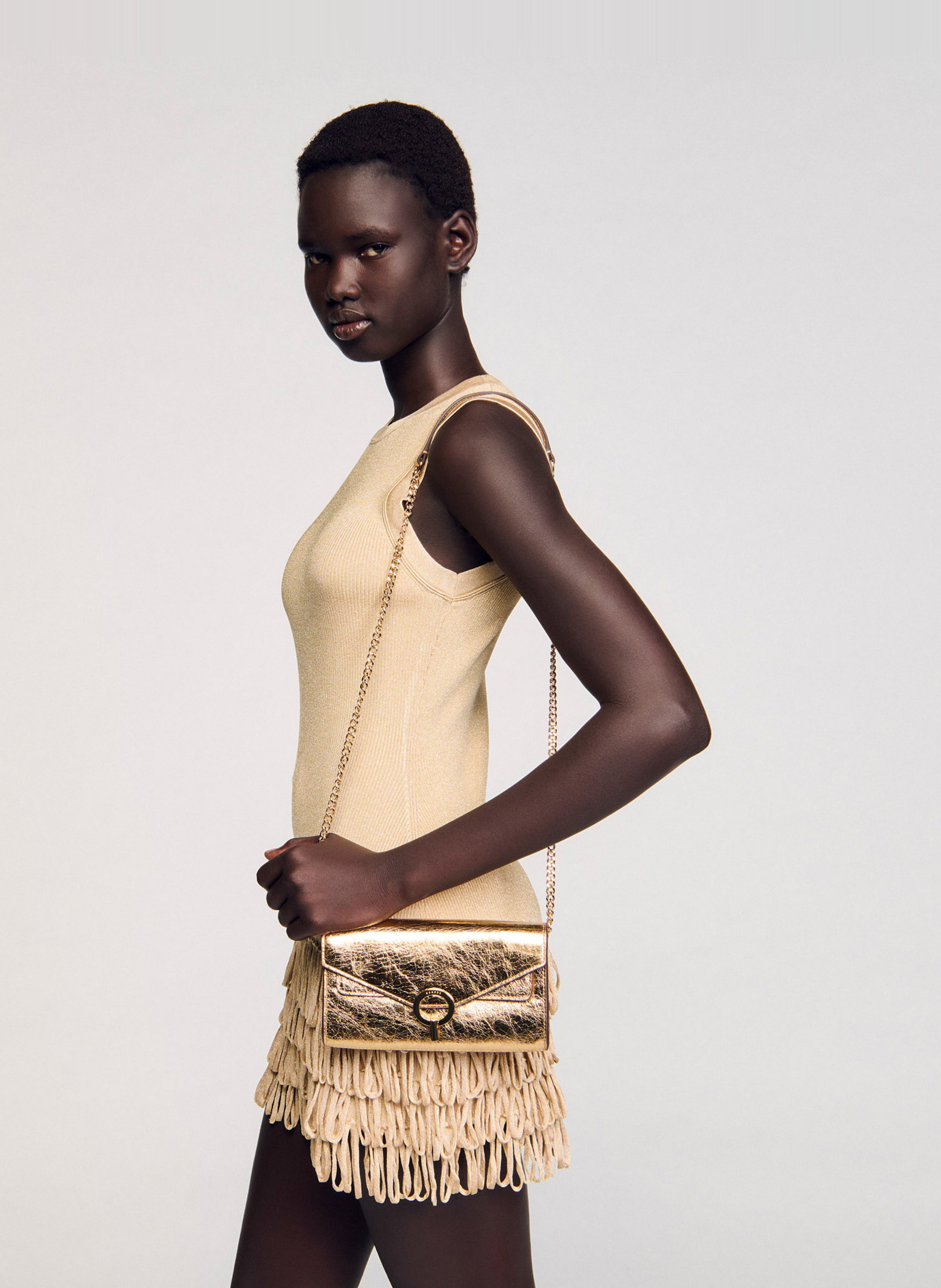 Pochette en cuir métallisé SANDRO Doré