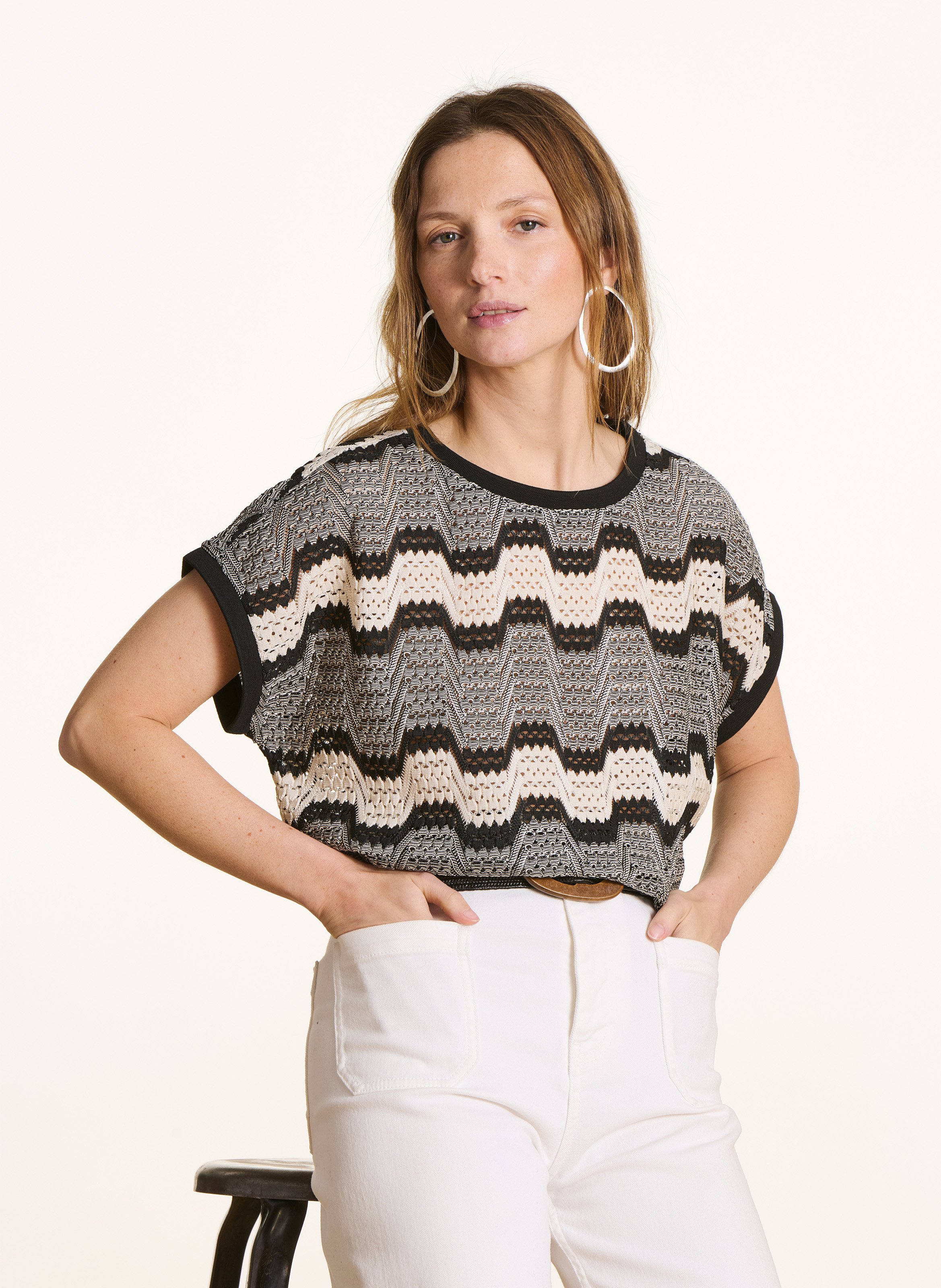 Weiter Pullover mit Rundhalsausschnitt LA FEE MARABOUTEE Schwarz