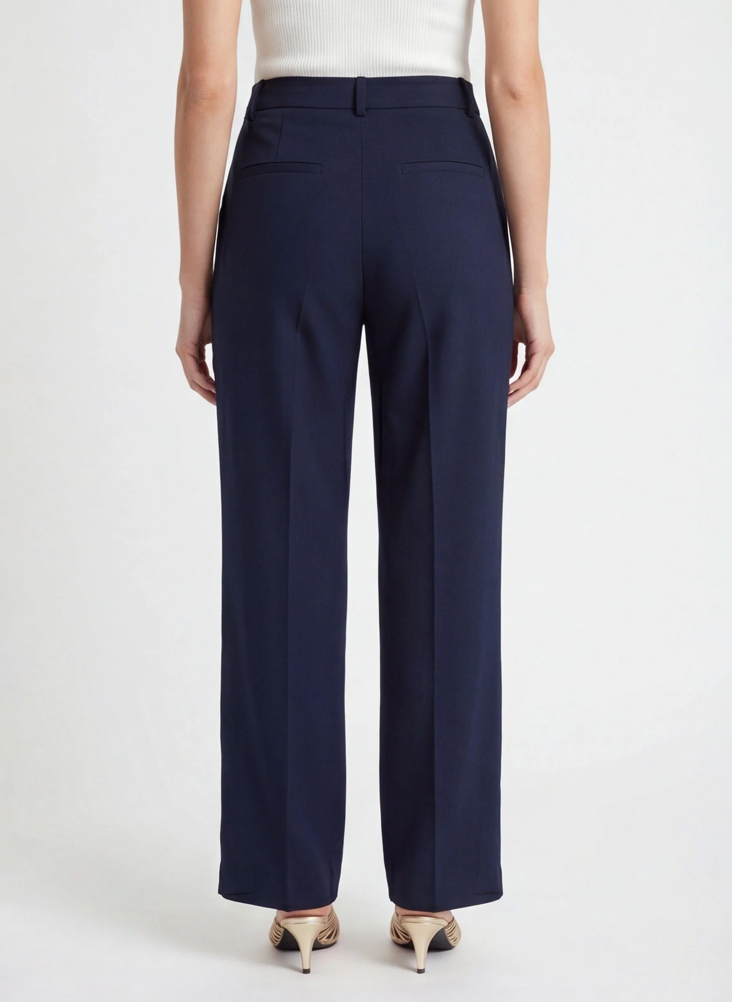 Gerader Hose mit Bundfalten in Uni KOOKAI Blau