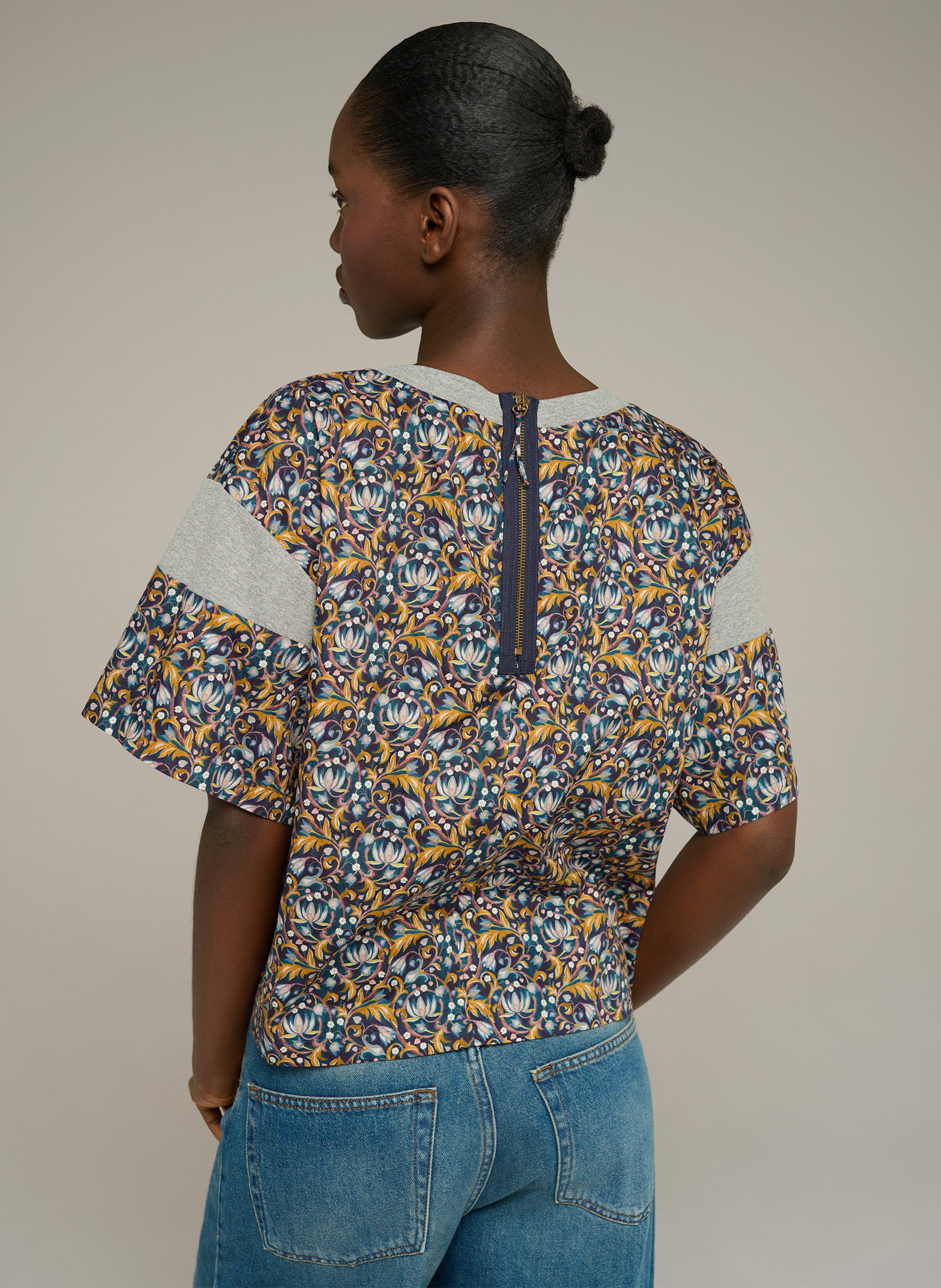 Bluse mit rundem Ausschnitt, geradem Schnitt und Blumenmuster aus Baumwolle COTELAC Blau