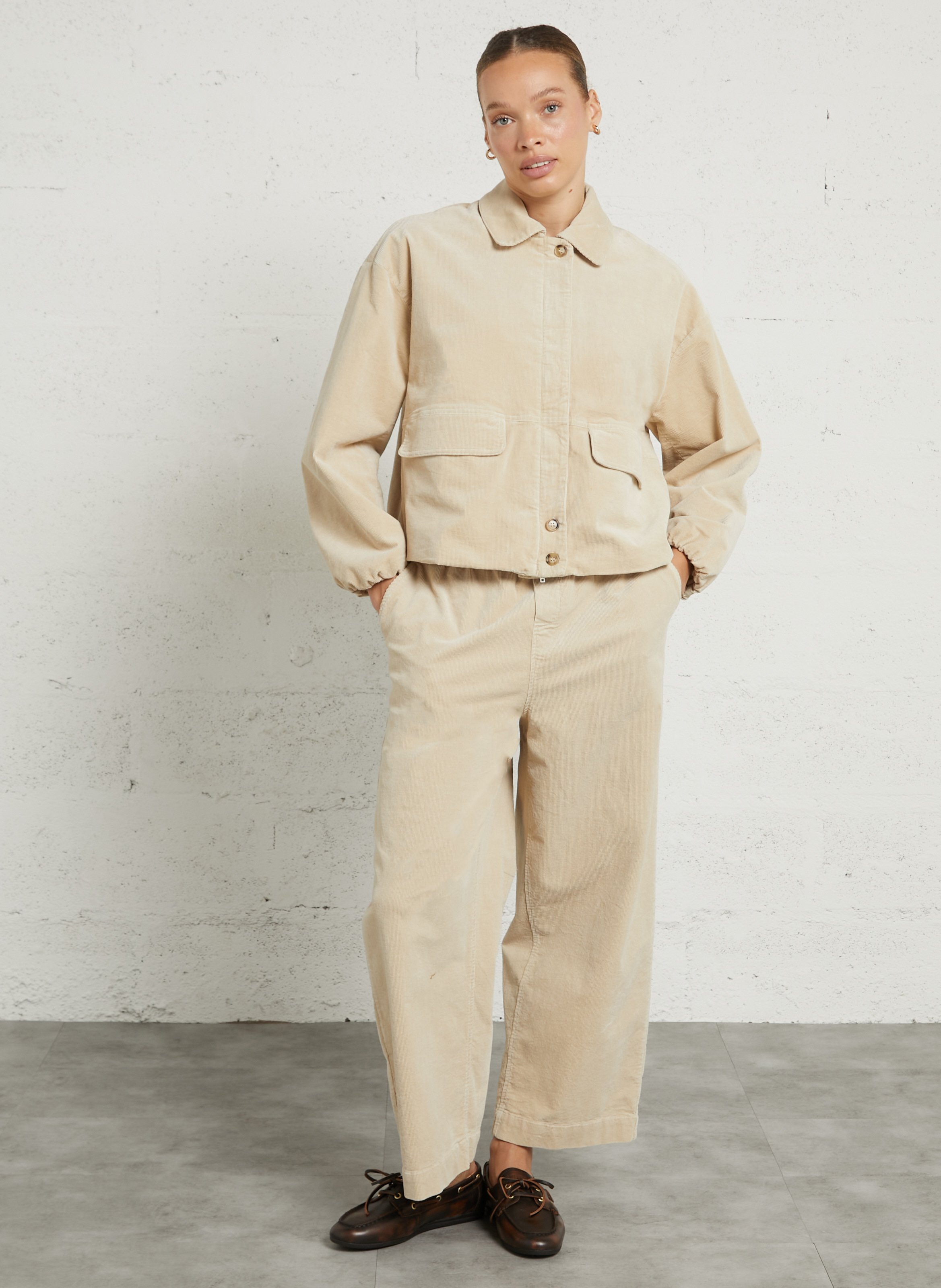 Straight cotton-blend jacket with classic collar JC SOPHIE Beige