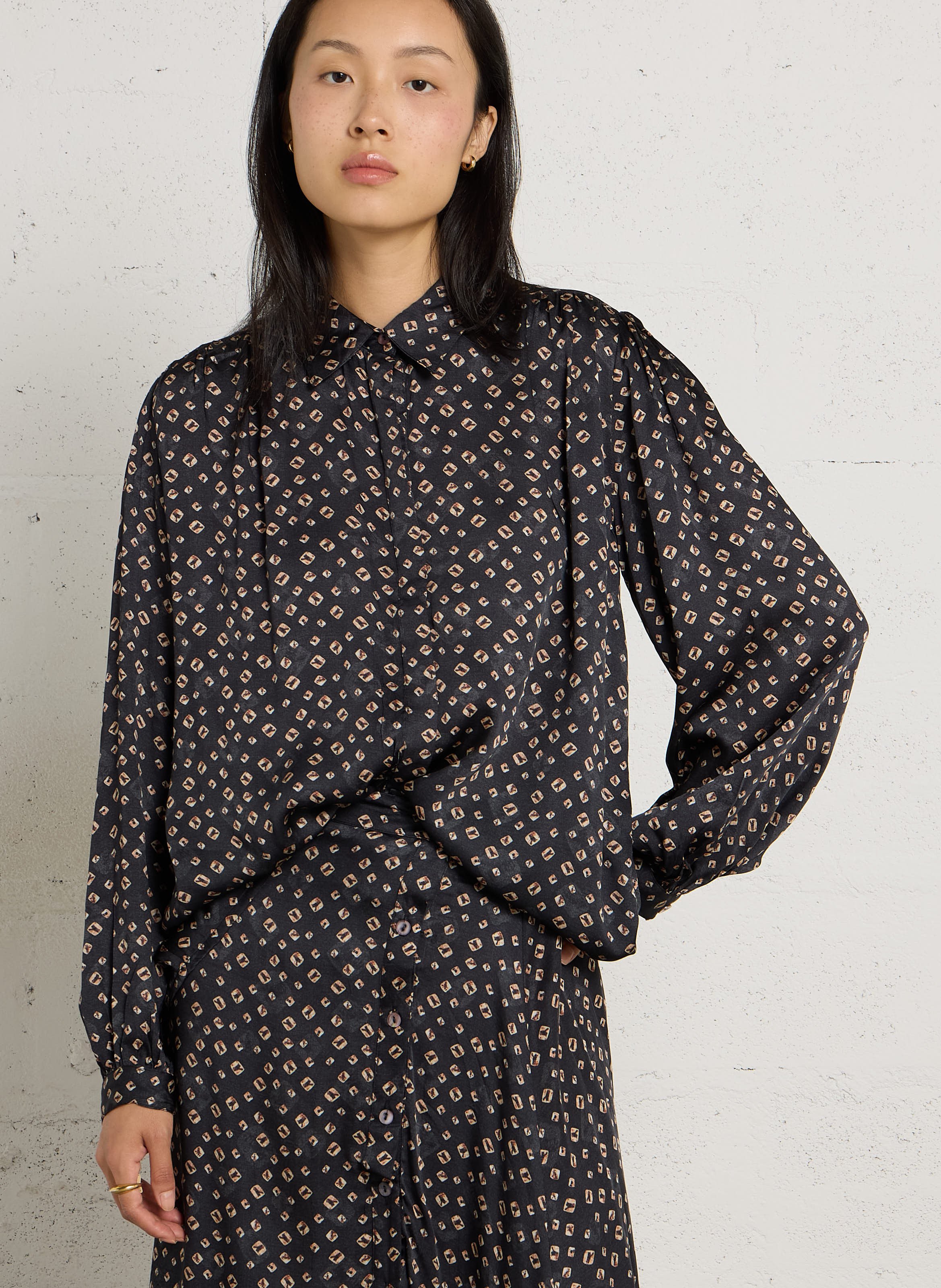 Ruimvallende blouse met patroon MAISON HOTEL Bruin