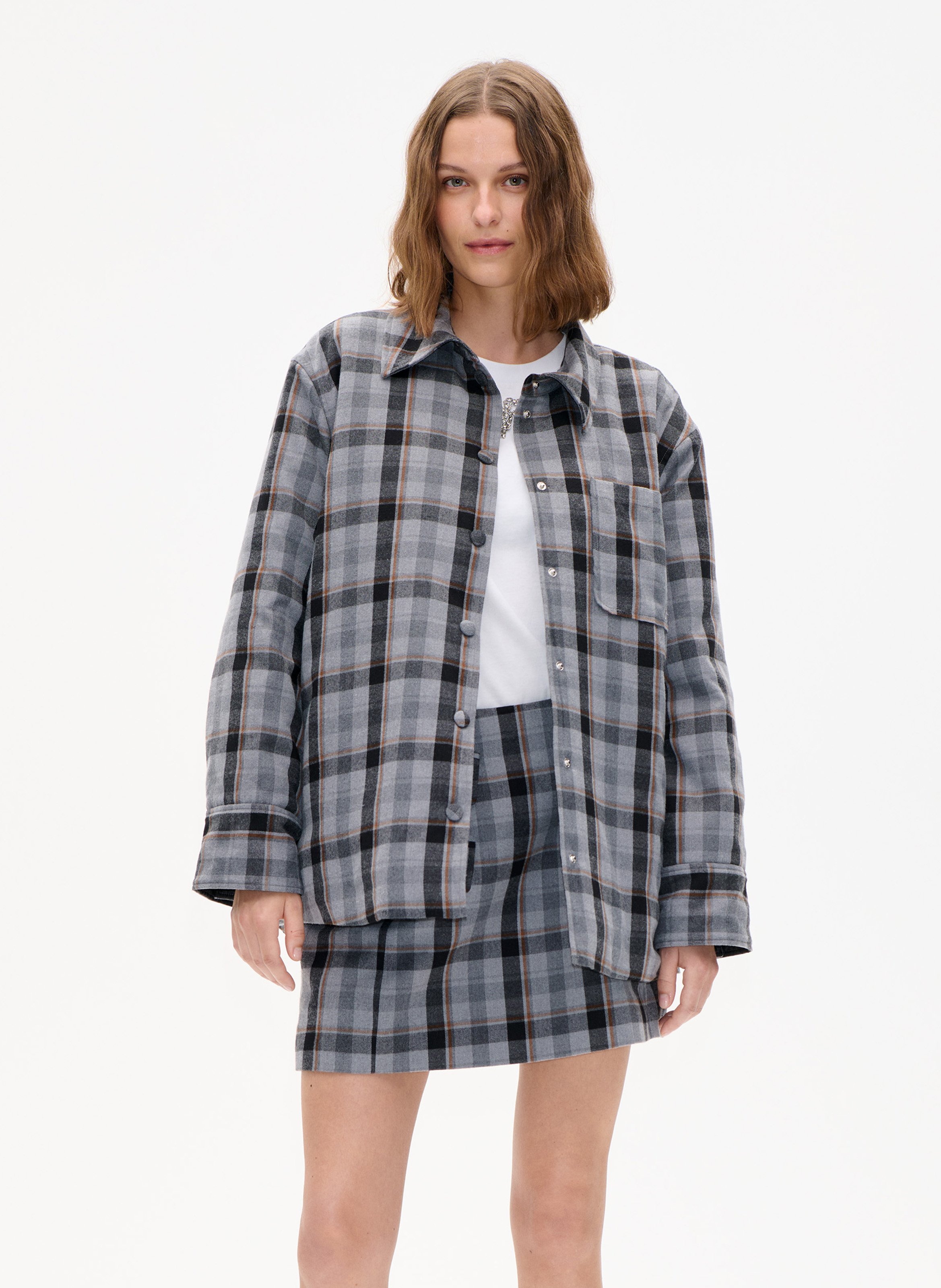 Oversized button-up checkered shirt BAUM UND PFERDGARTEN Grey