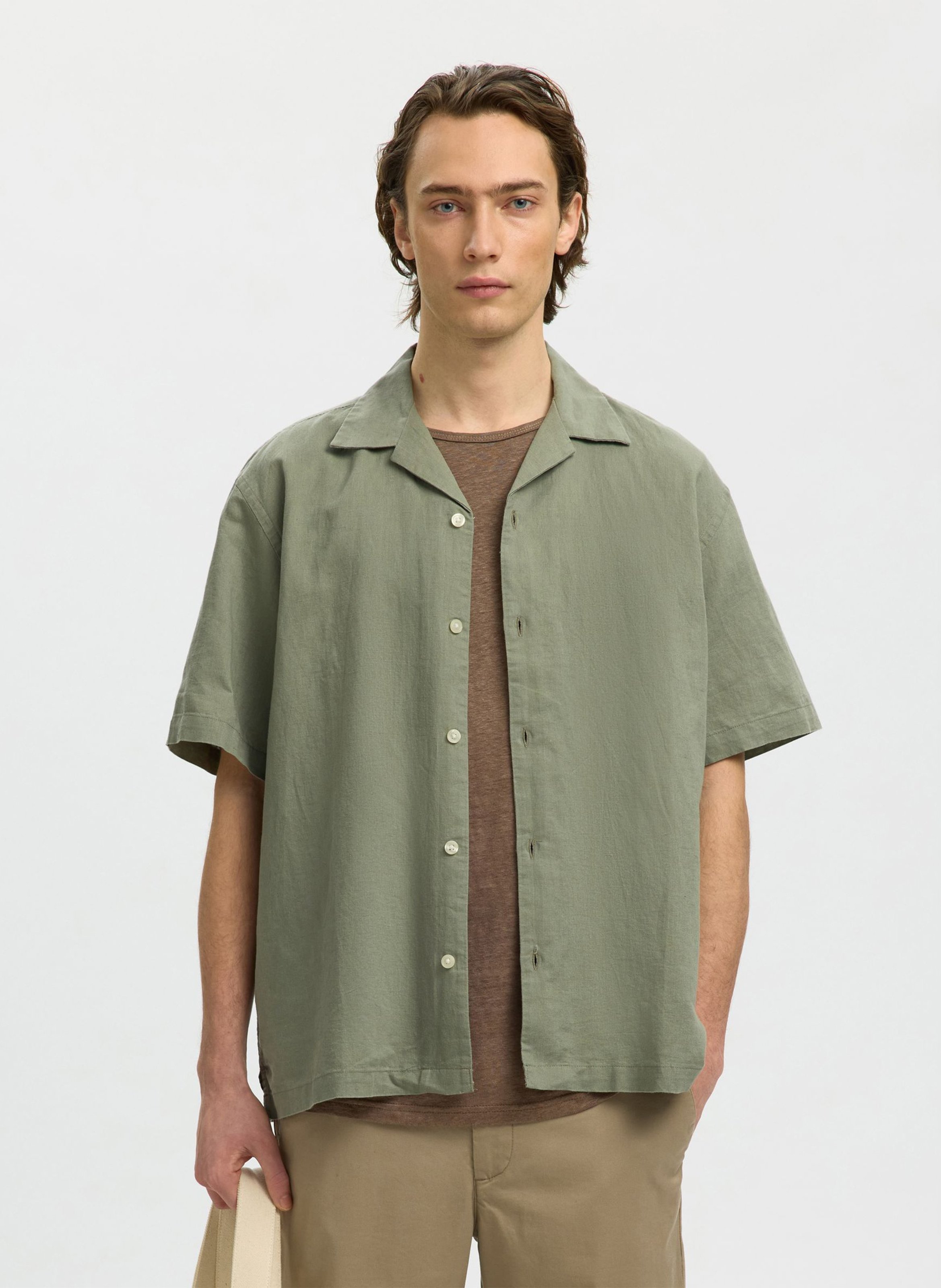 Gerade Hemd mit kubanischem Kragen aus Leinen und Baumwollmischung SELECTED Grau