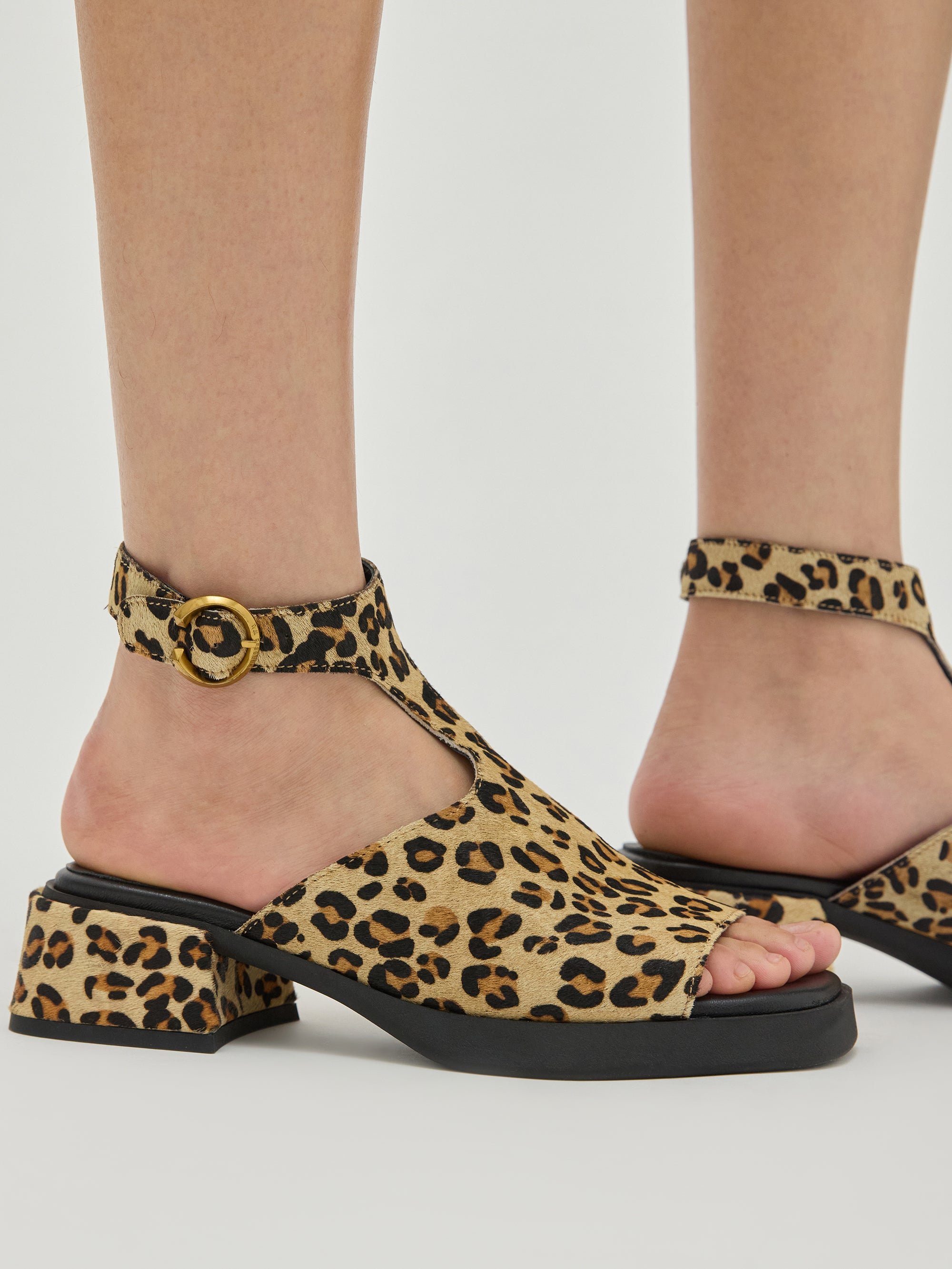 Camel suede sandals with heel and strap VANESSA WU Multicolored