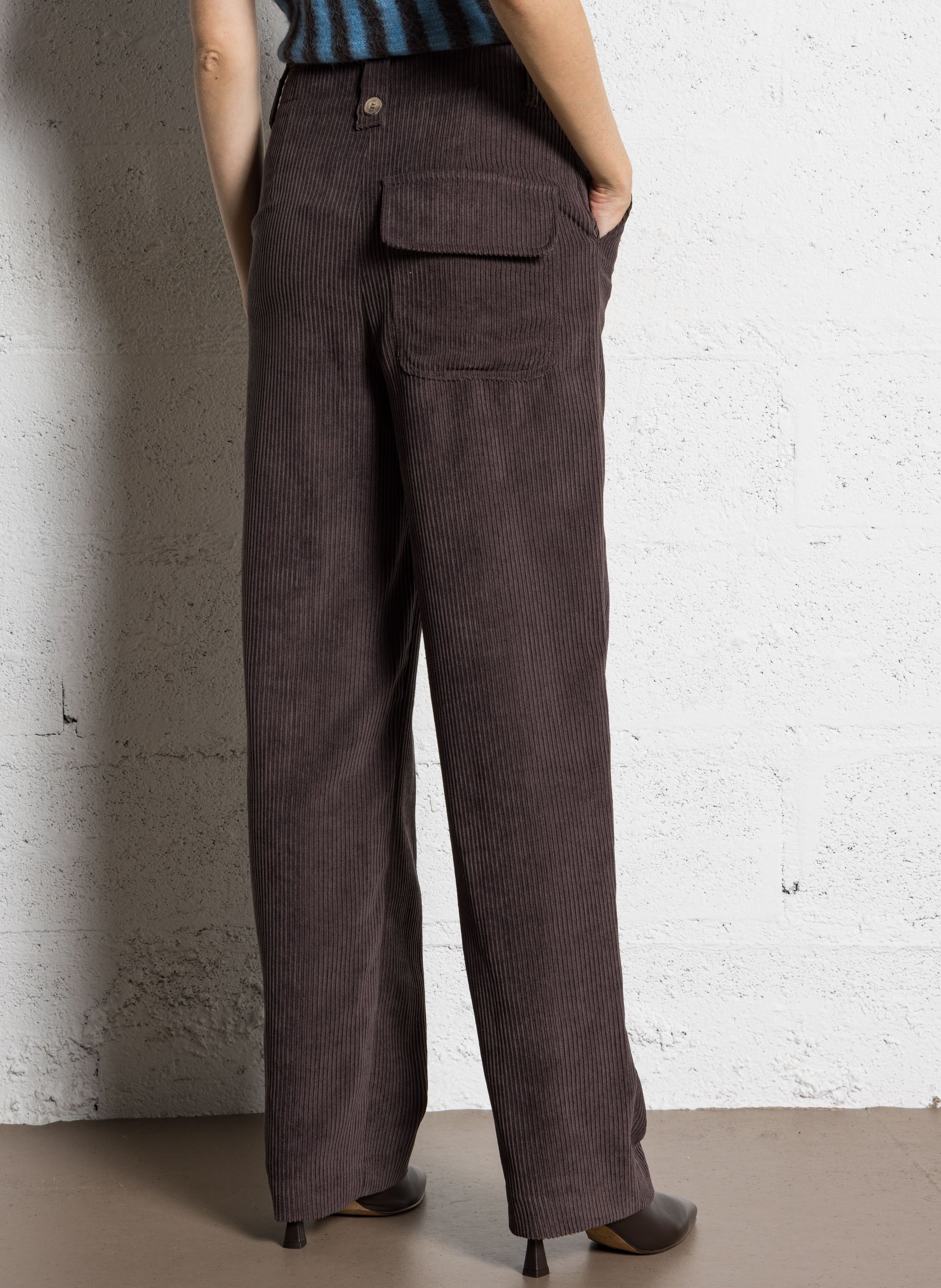 Pantalon droit en velours côtelé  SOPHIE+LUCIE Marron