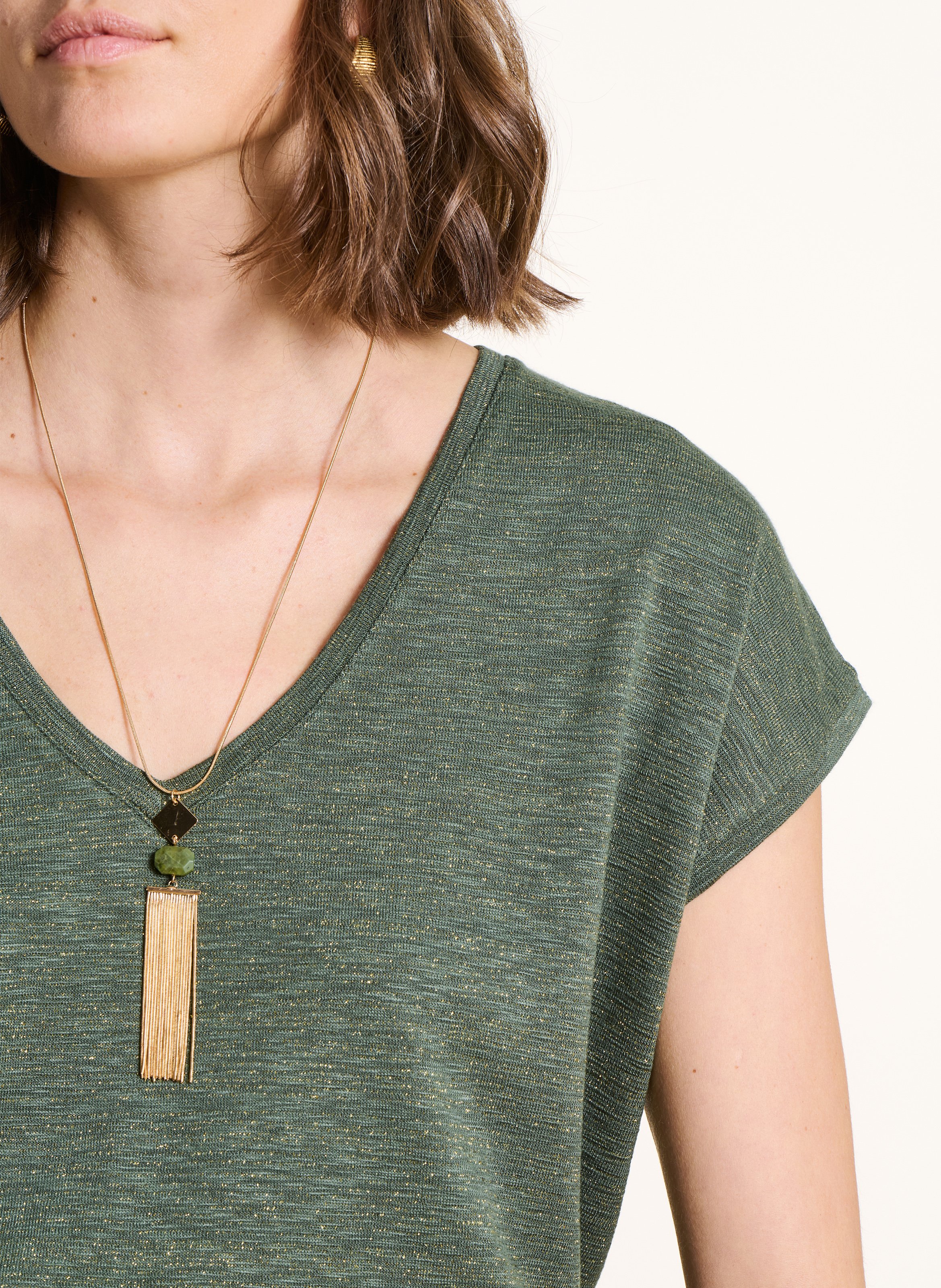 Tee-shirt col V manches courtes pailleté LA FEE MARABOUTEE Vert