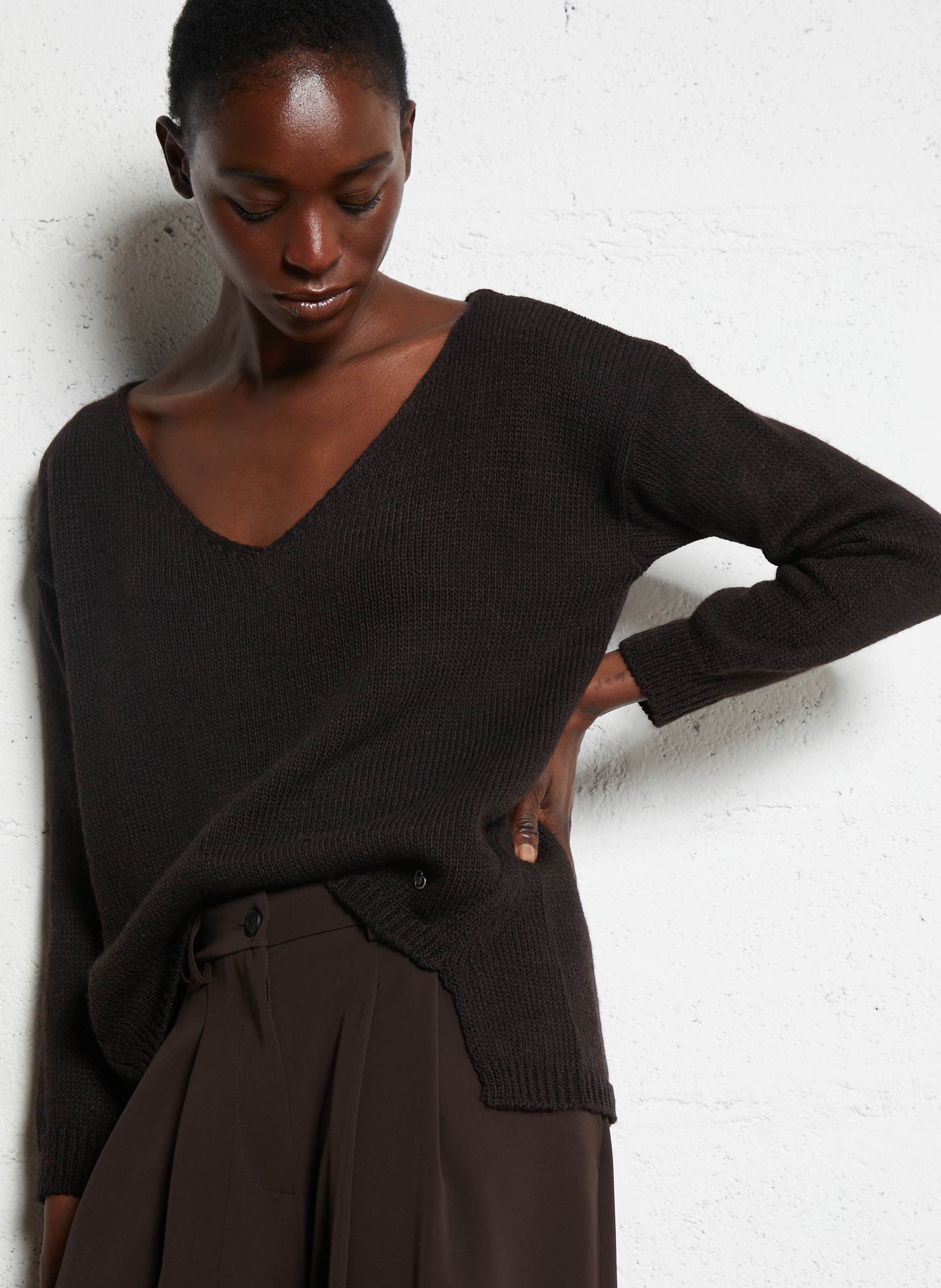 Pull V ample asymétrique uni PLEASE