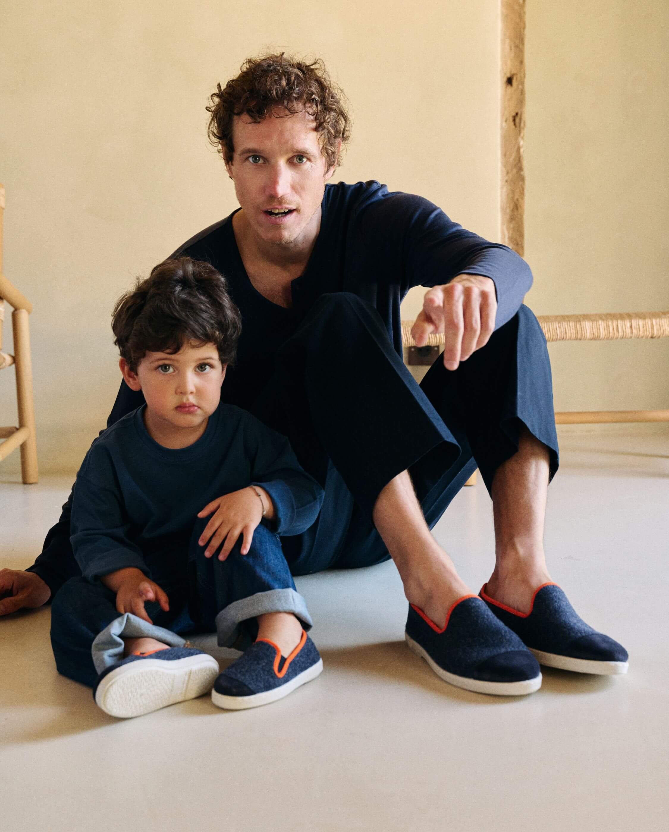 Child wool slipper, navy orange ANGARDE Blue