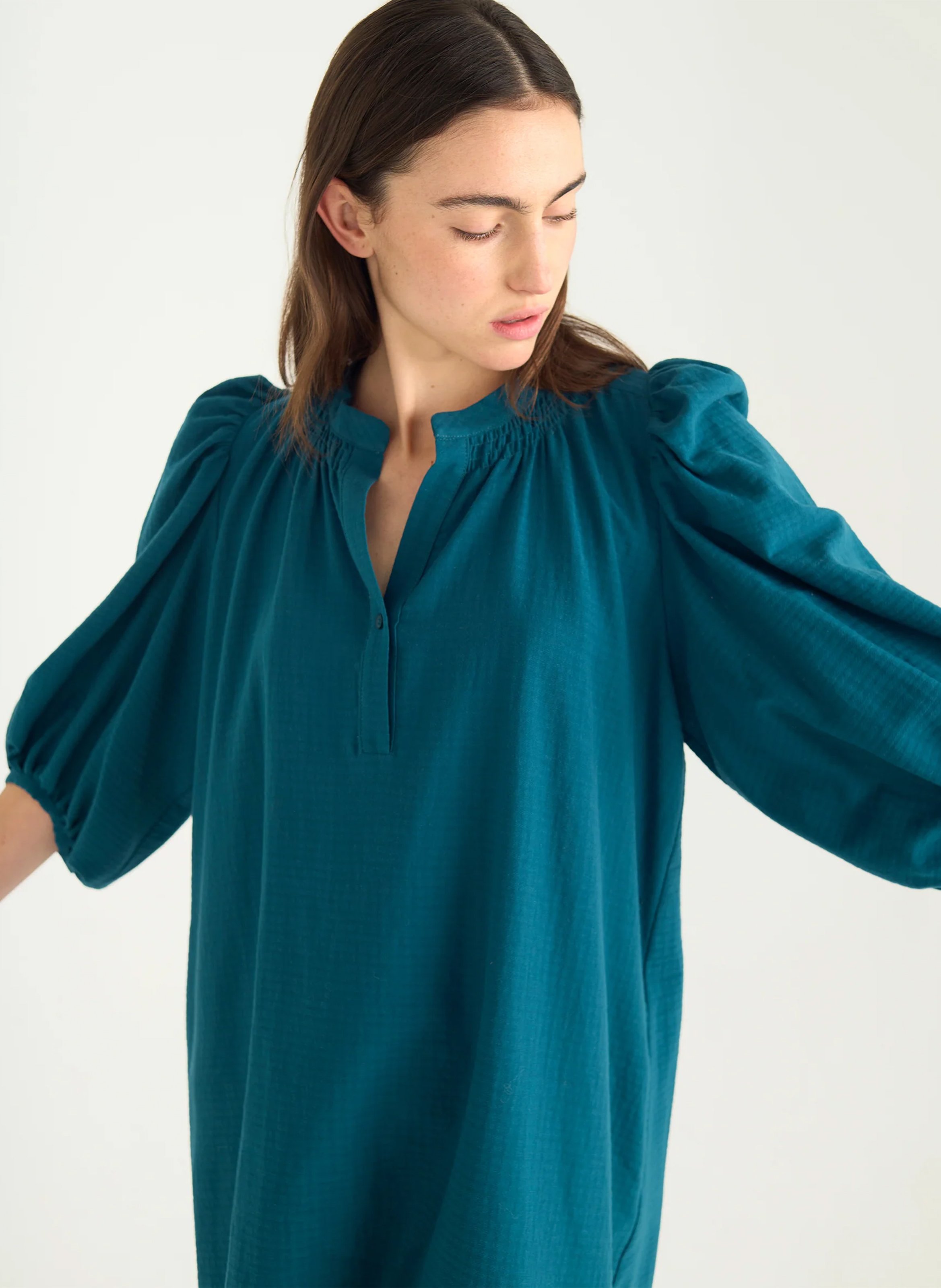 Robe ample col tunisien en coton ACOTE Vert