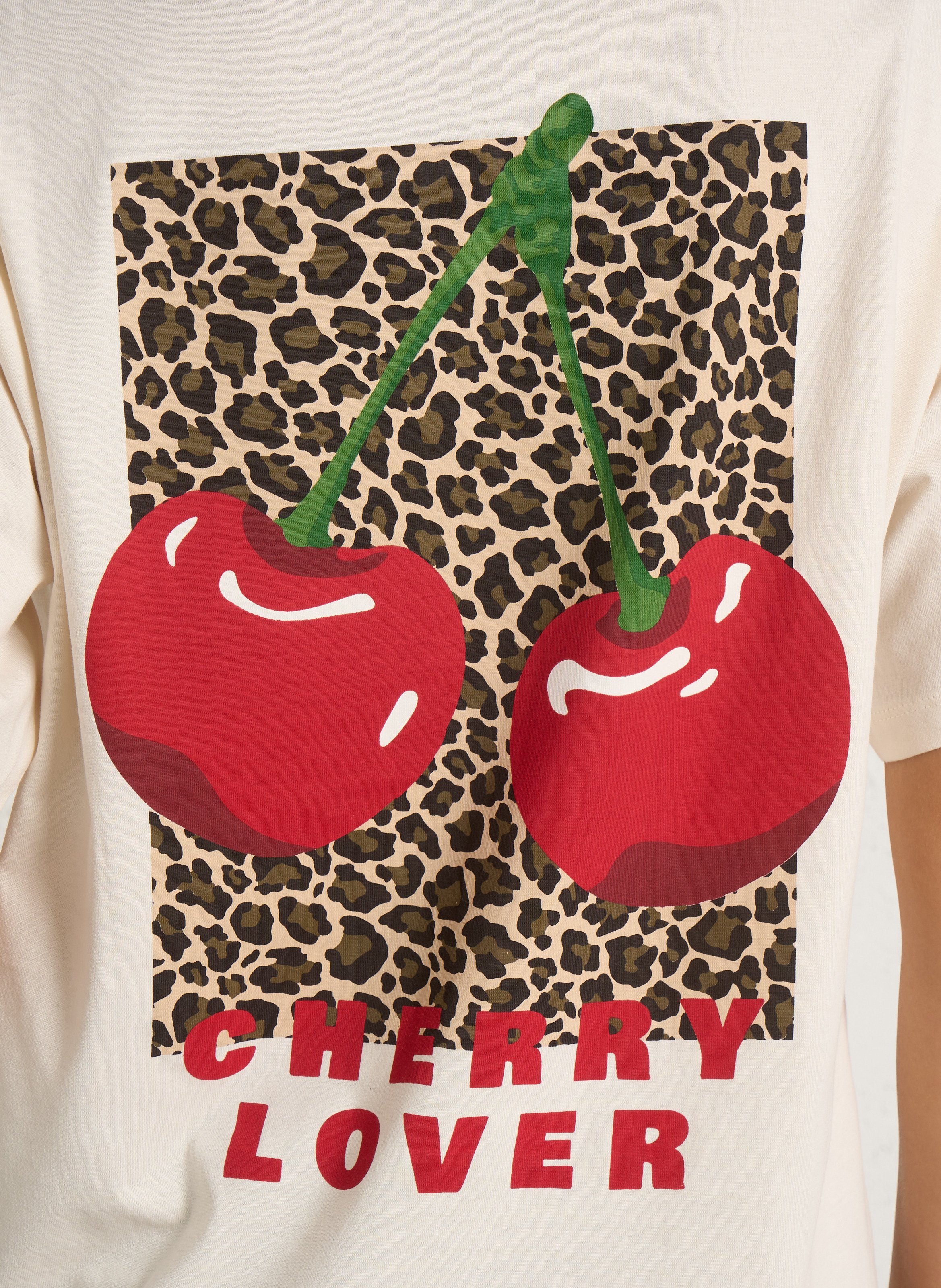 V-neck loose cotton T-shirt with screen print LE TEMPS DES CERISES White