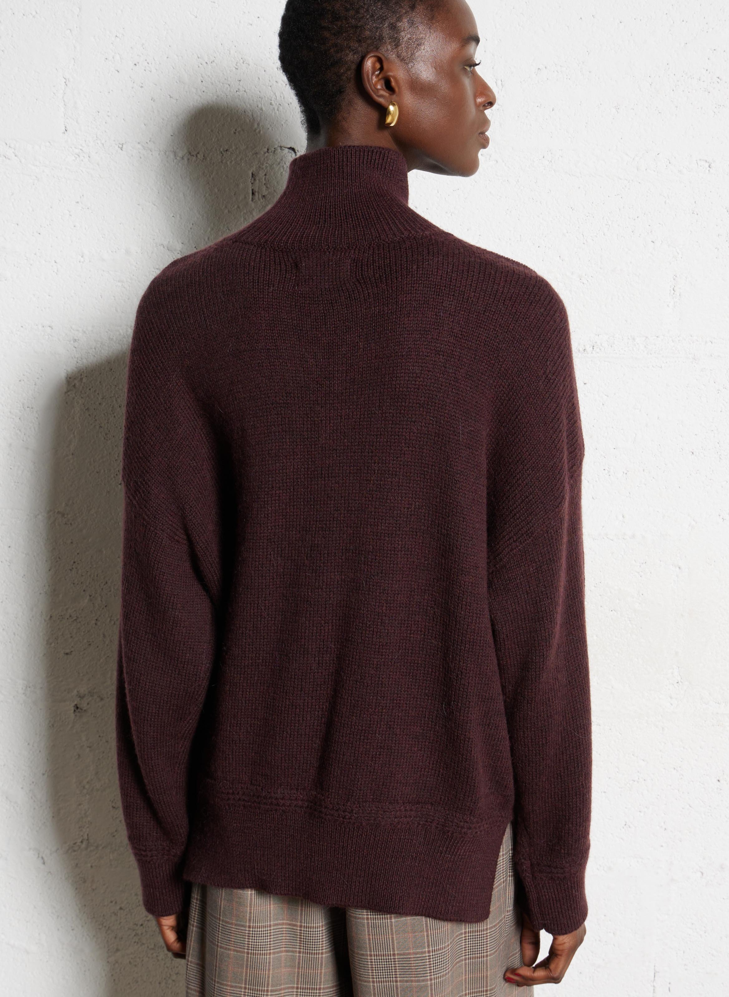 Pull ample col montant en laine mélangée DES PETITS HAUTS Marron