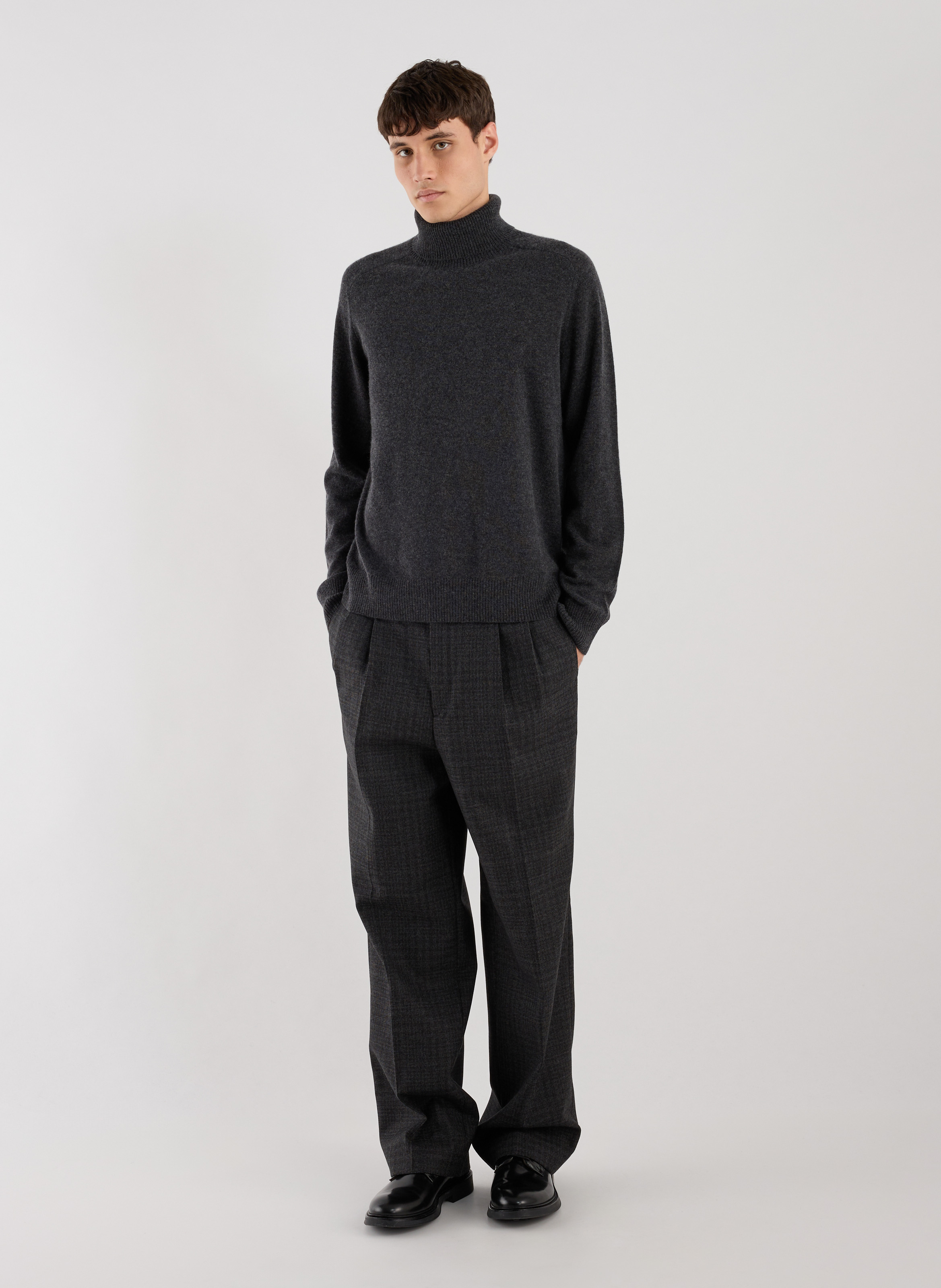 Ruimvallende trui van kasjmier met opstaande kraag SAISON 1865 Grijs