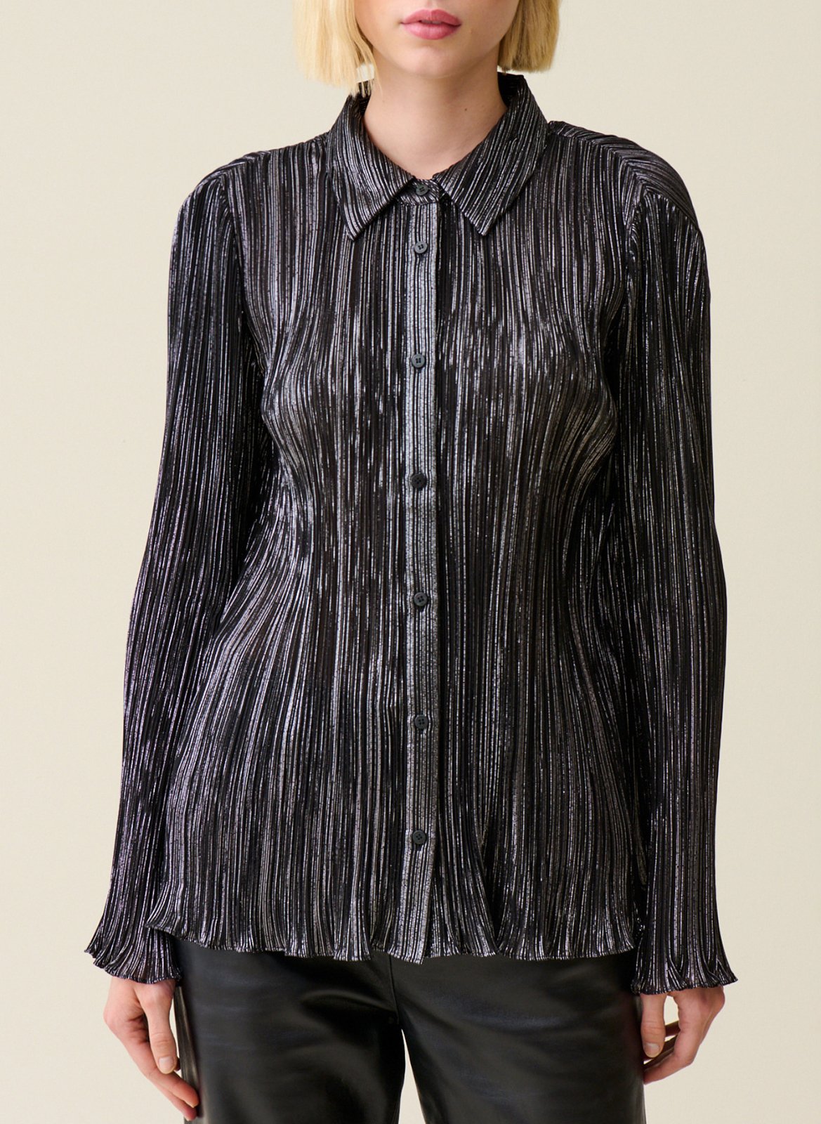 Classic-collar pleated shirt CLAUDIE PIERLOT Black