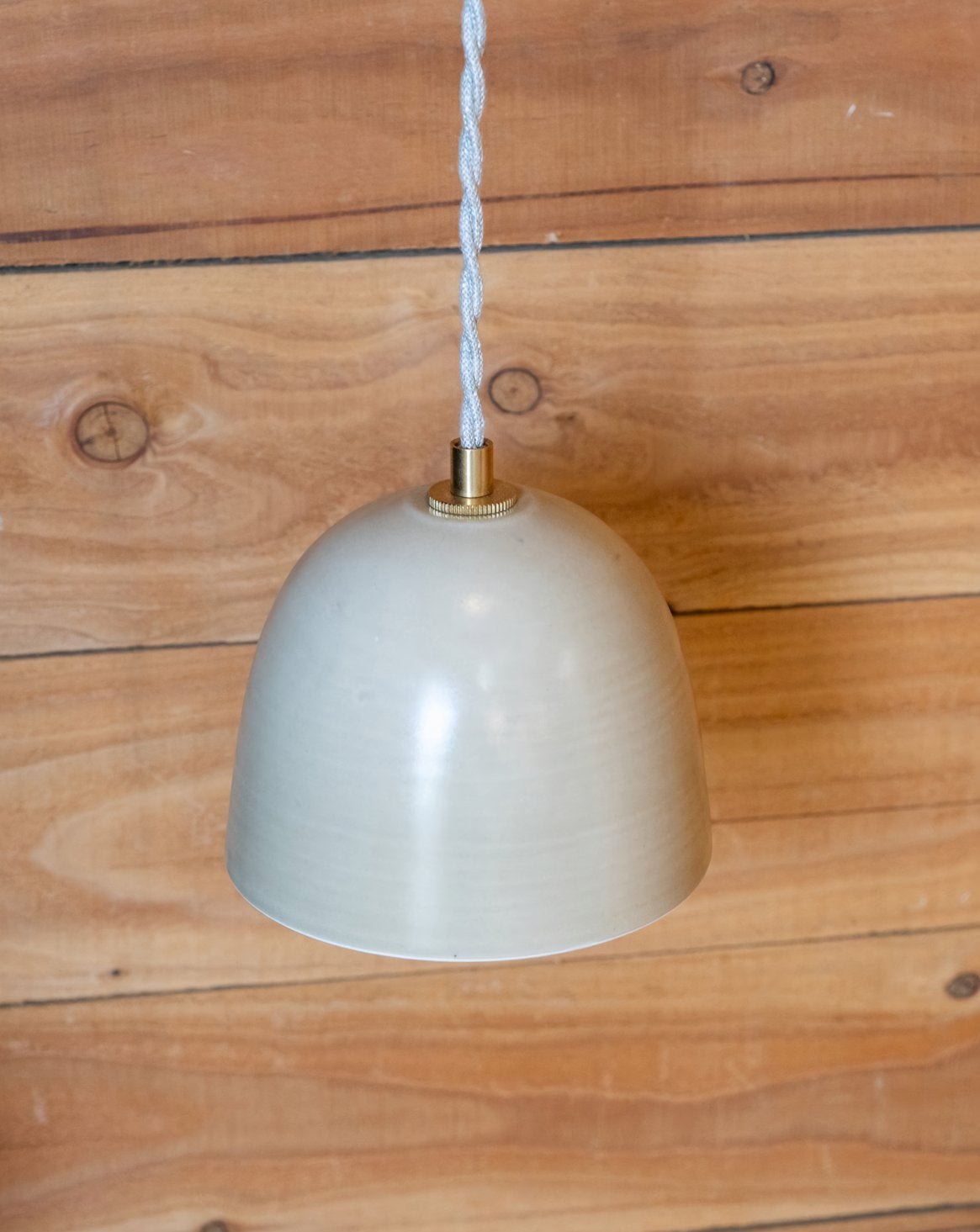 Ceramic suspension n°29 DEBONGOUT Beige