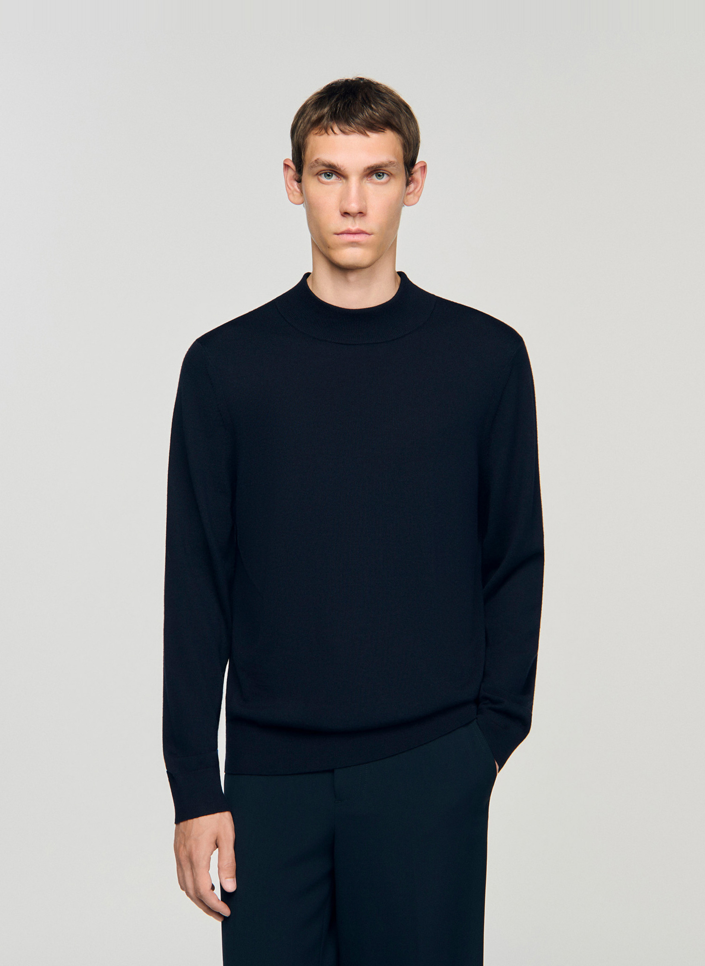 Rechte pullover met lange mouwen in effen wol. SANDRO Blauw