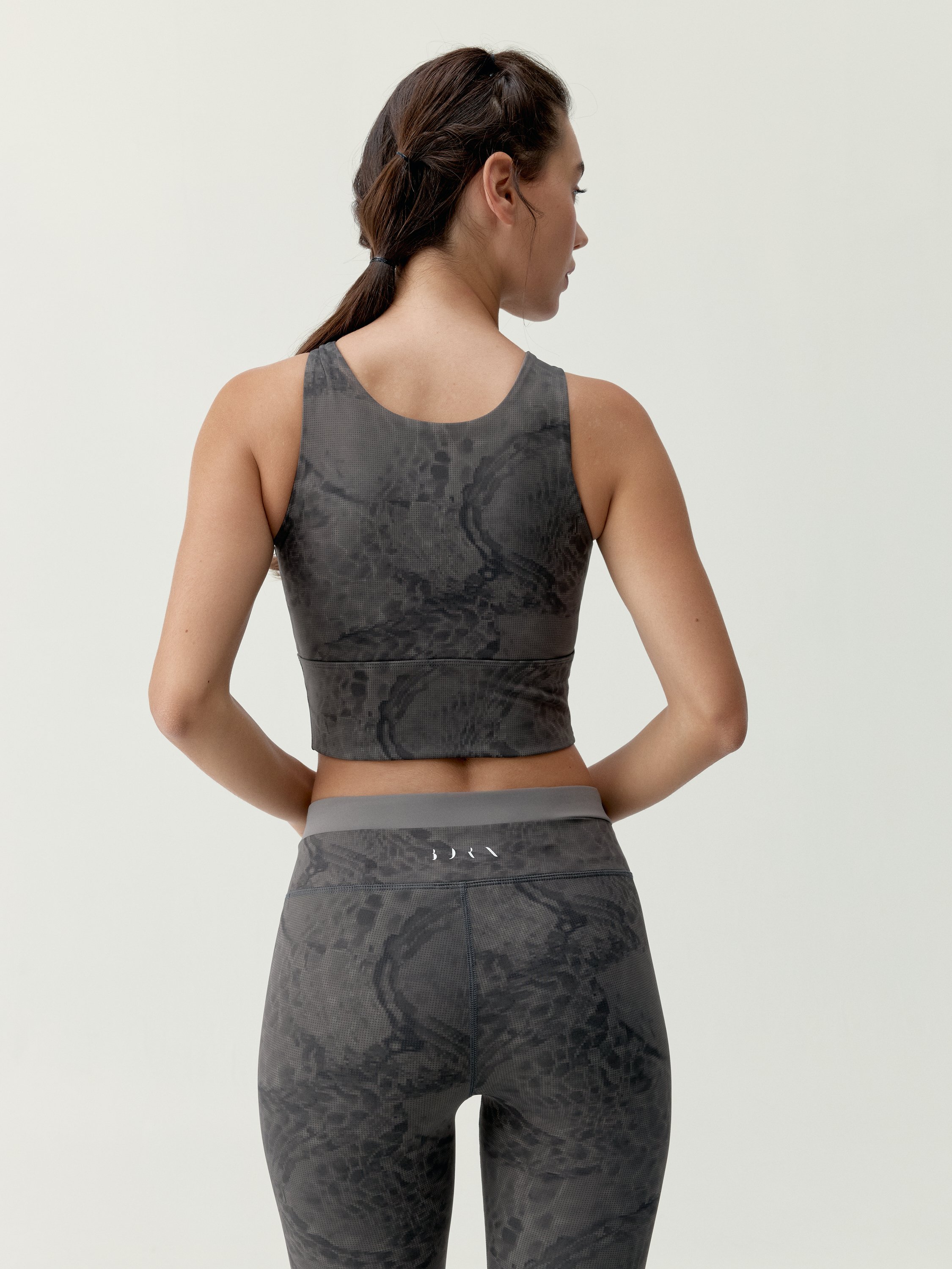 Women's high support quick-drying sports bra BORN Brown