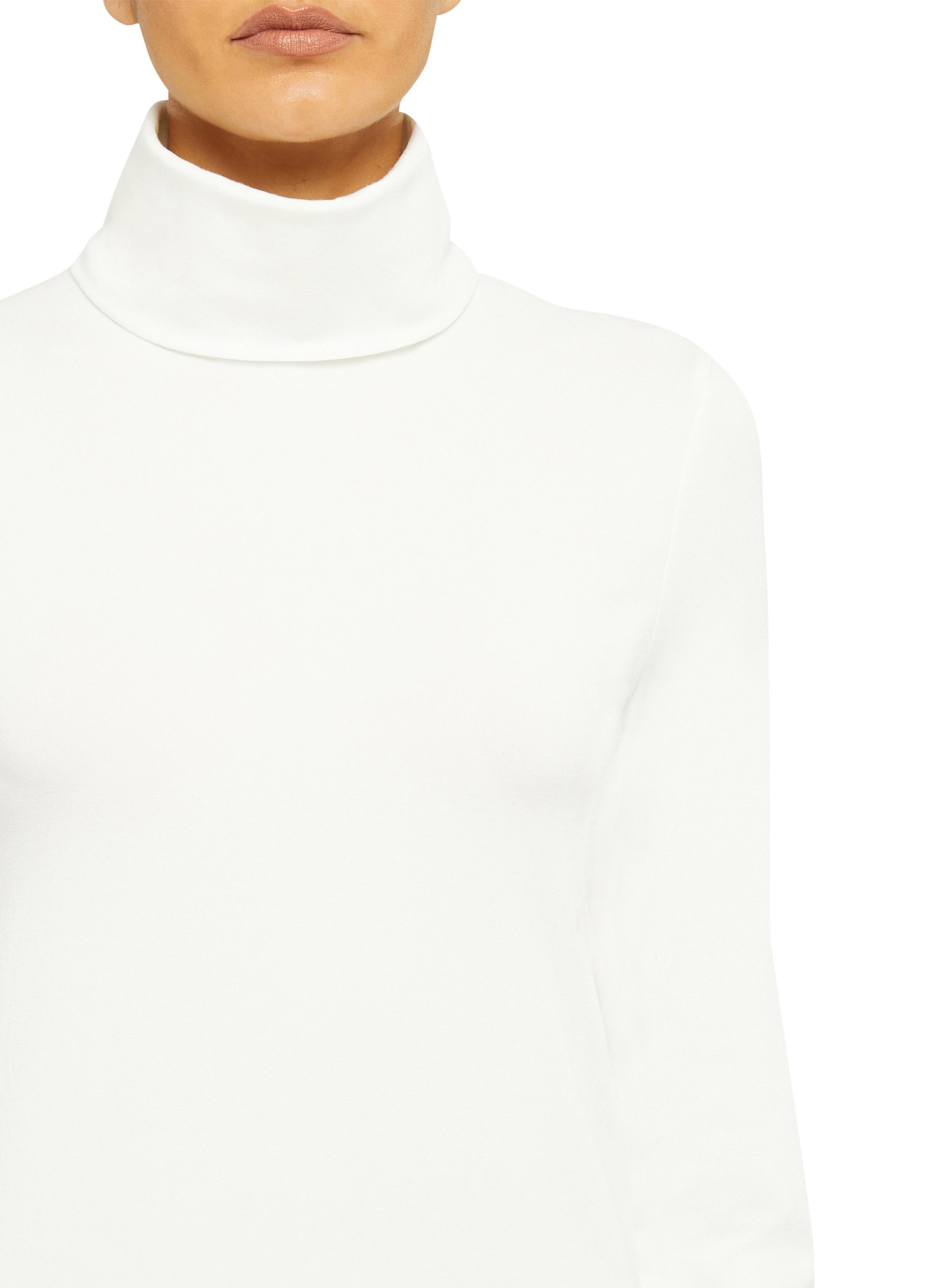 Fitted polo neck pullover White