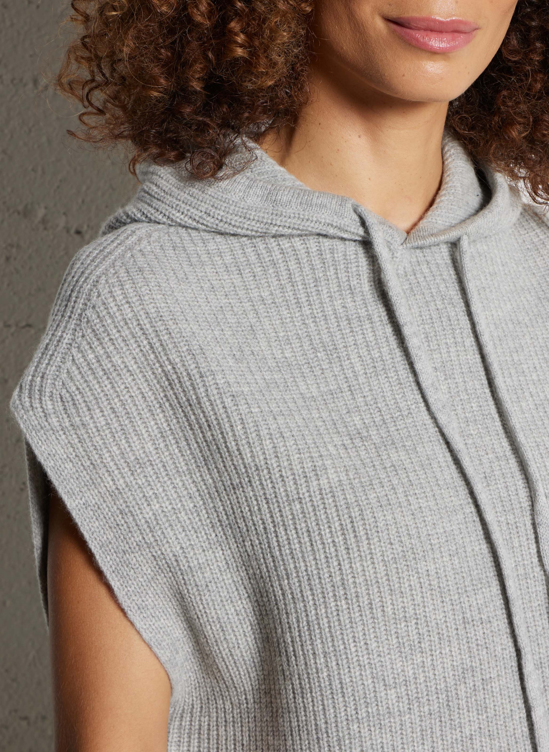 Pull à capuche oversize en laine mélangée HARTFORD Gris