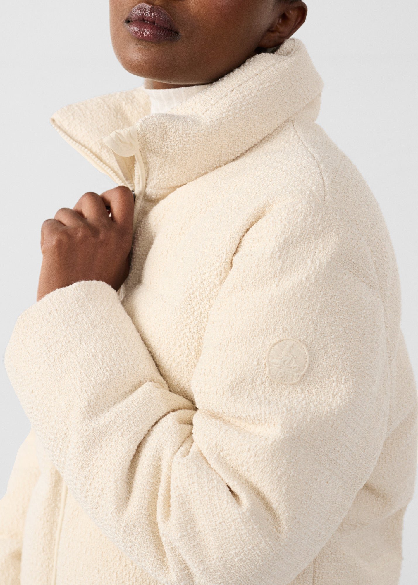 Akira puffer jacket for extreme cold. JOTT White