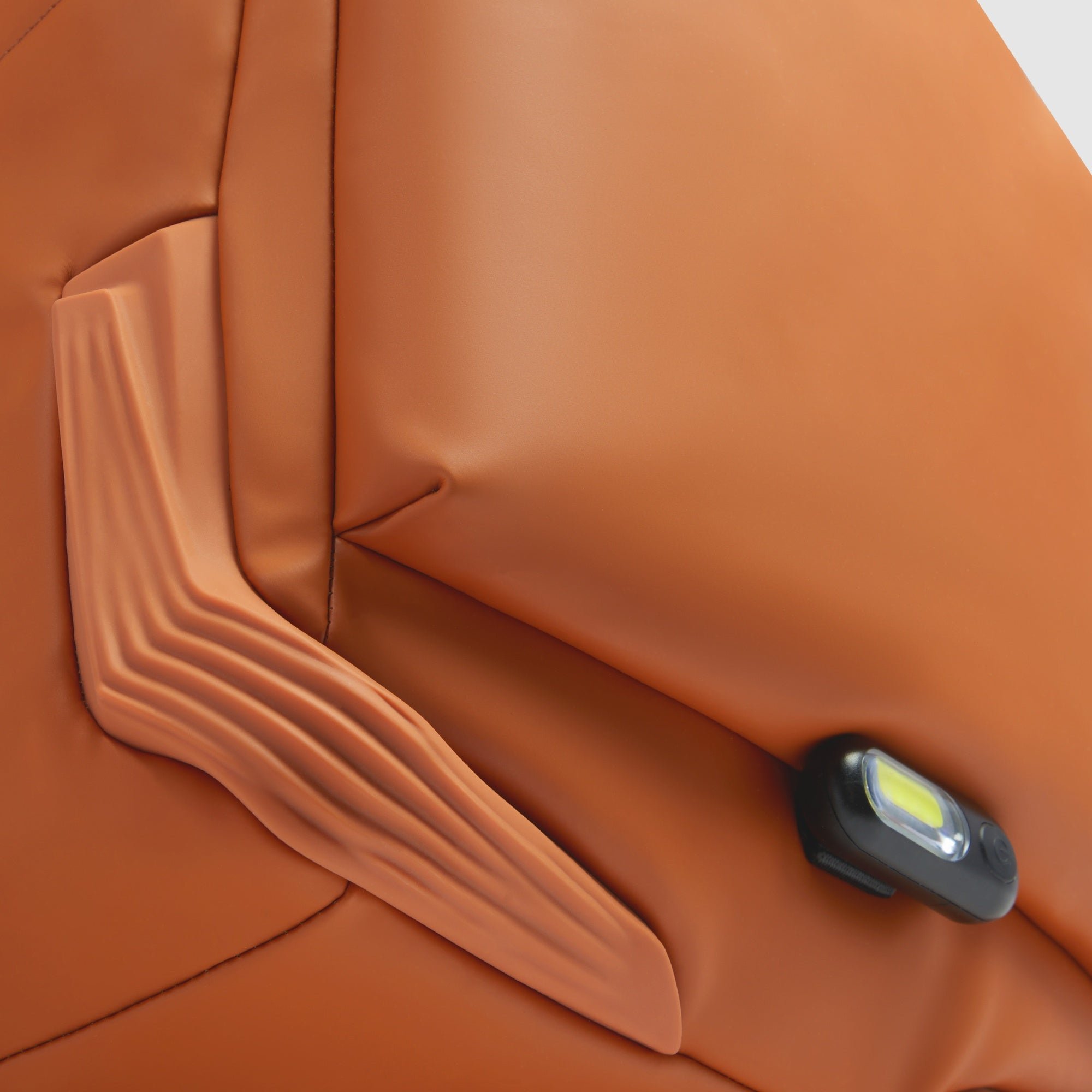 Backpack for computer and ipad® with chest strap, bottle pocket Brown