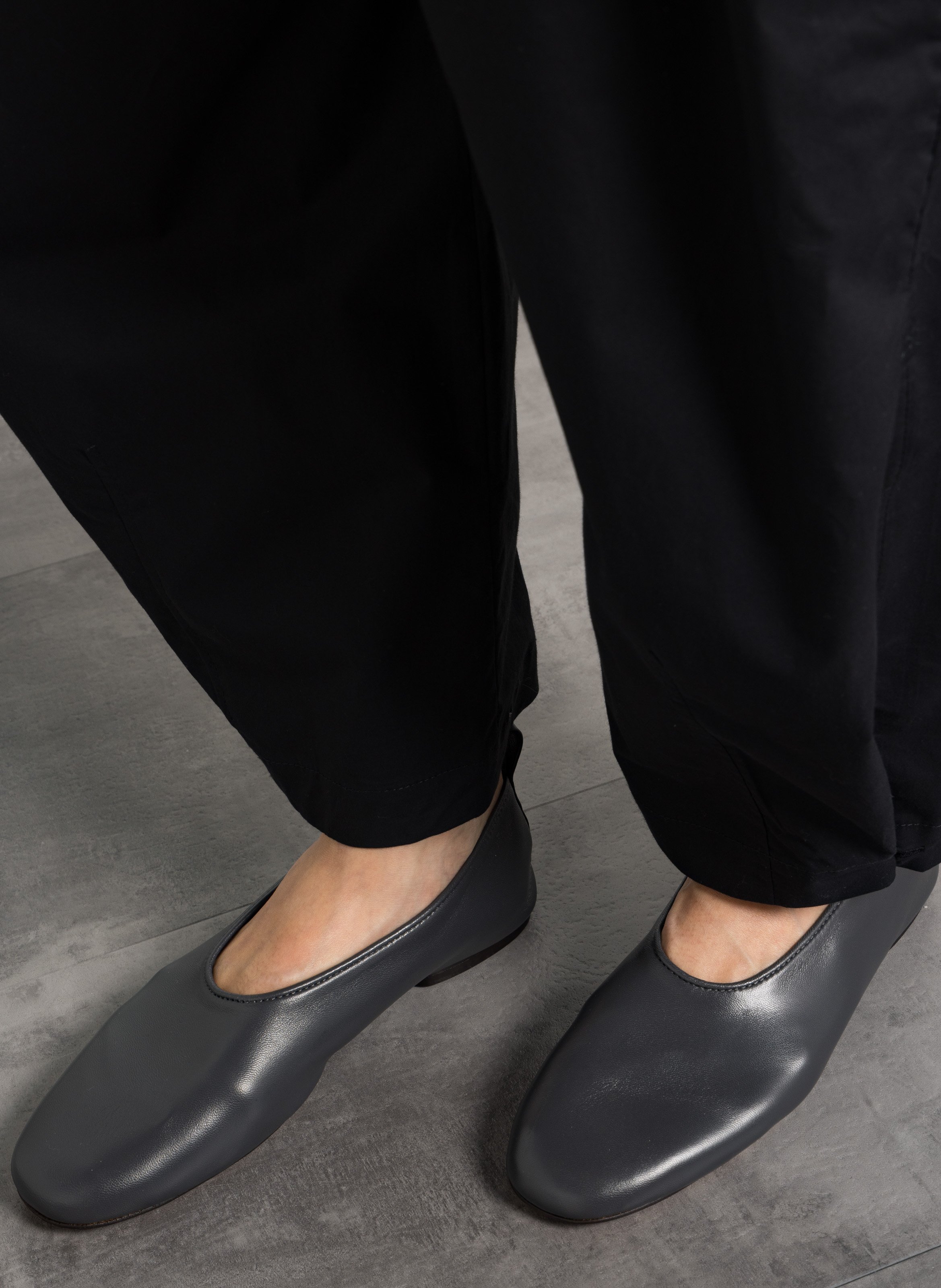 Ballerines en cuir SOEUR Gris