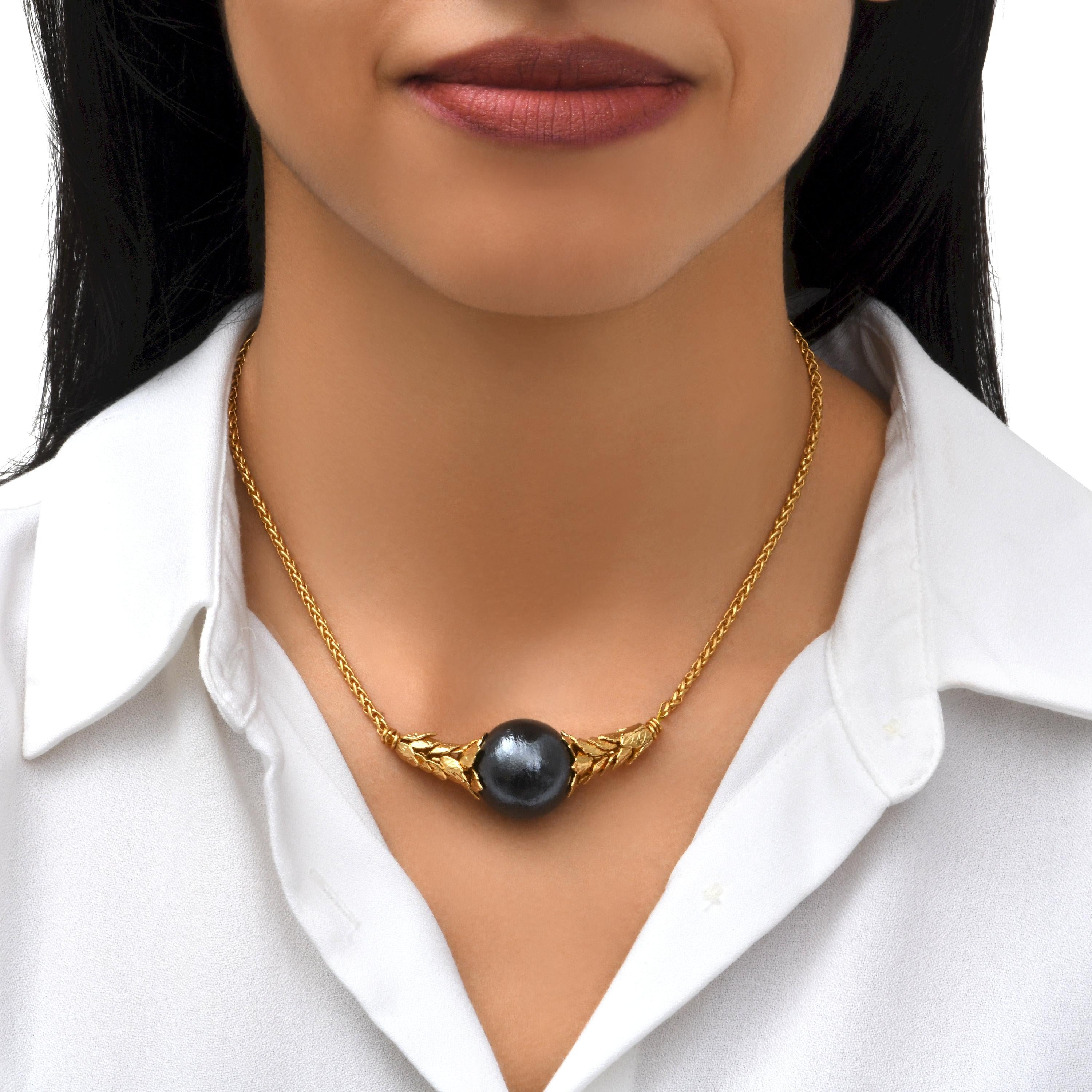 Gold-plated necklace SATELLITE PARIS Black