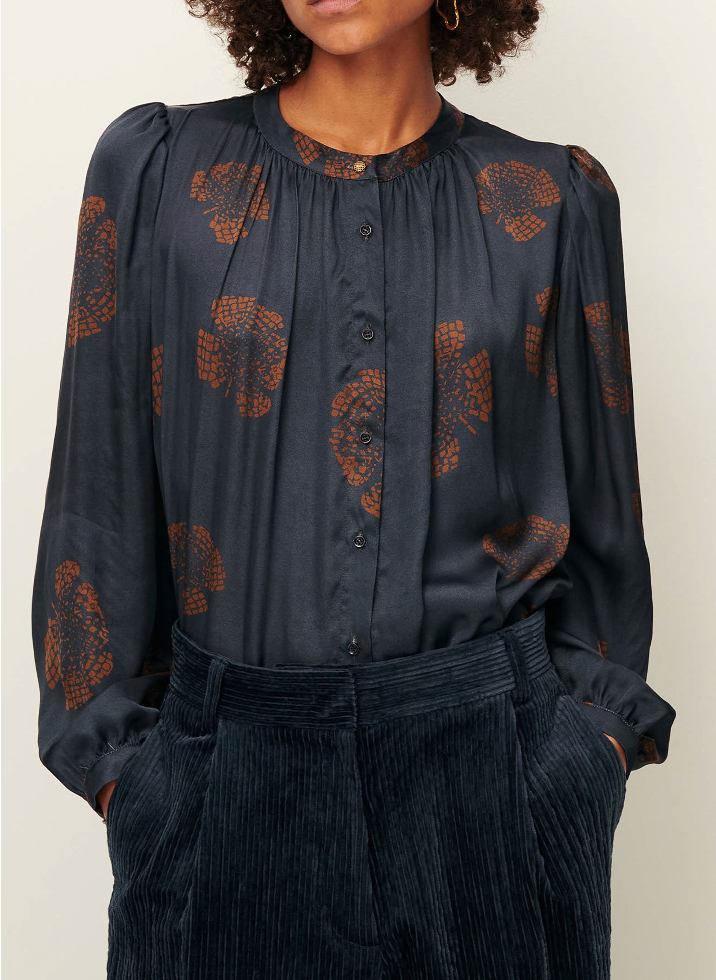 Loose-fit printed round-neck shirt SESSUN Multicolored