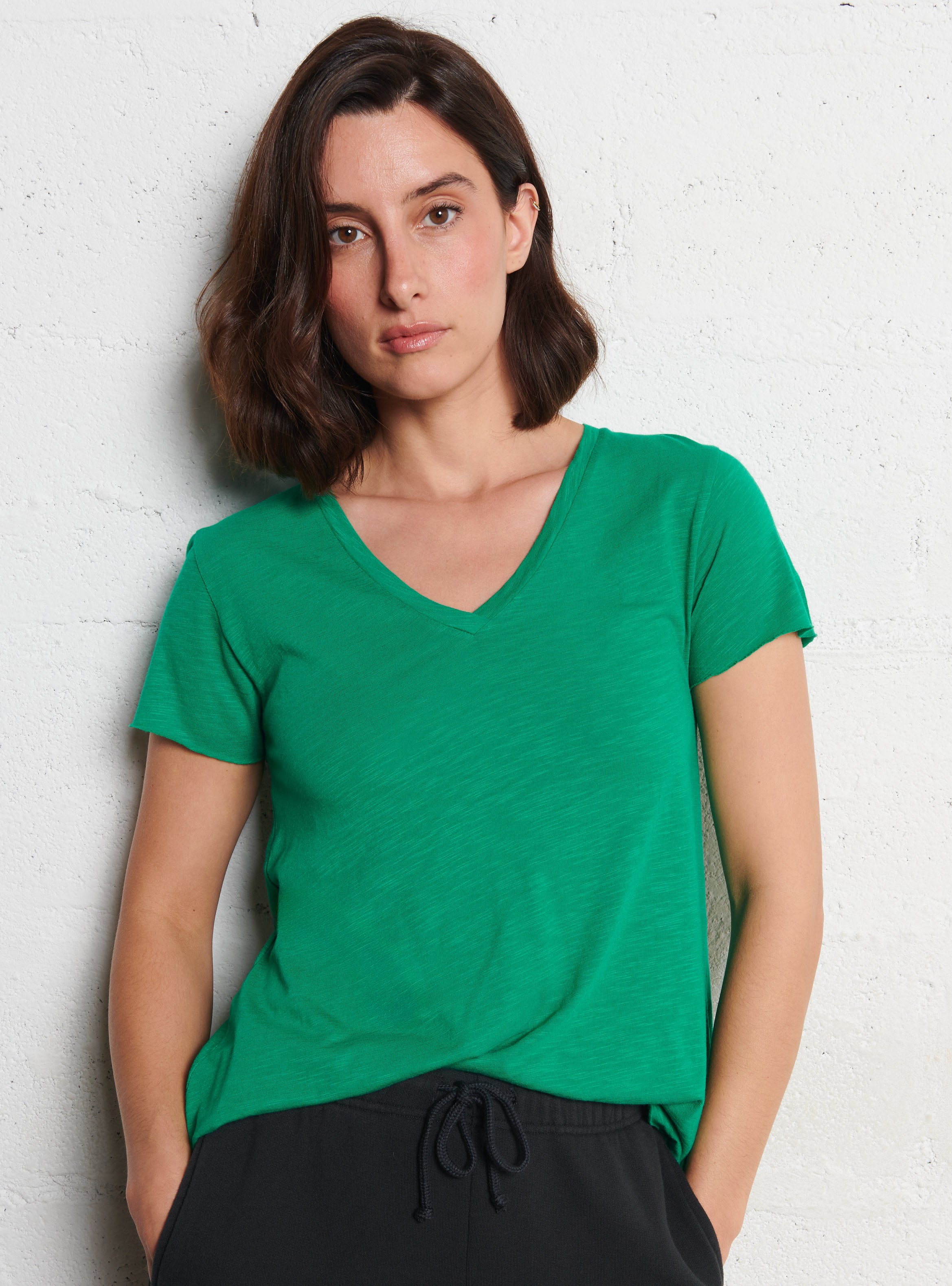 Tee-shirt droit col V en coton mélangé AMERICAN VINTAGE Vert
