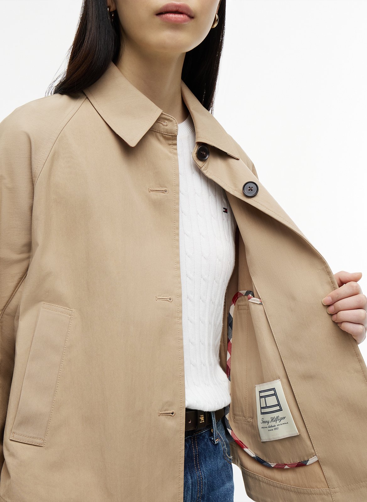 Oversize Trenchcoat mit klassischem Kragen aus Baumwollmischung. TOMMY HILFIGER Beige