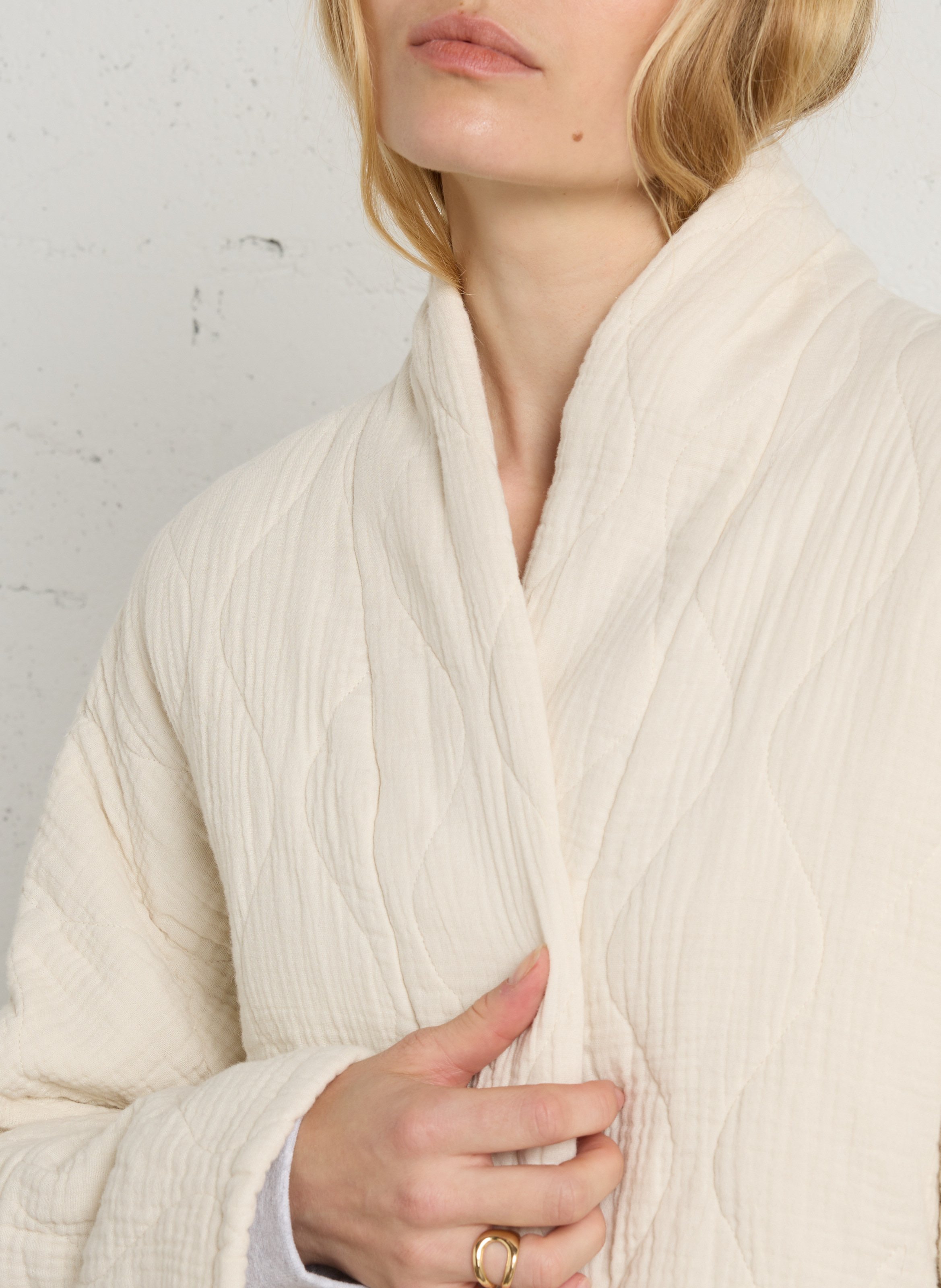 Oversize Steppjacke aus Baumwolle AOKYANOS Beige
