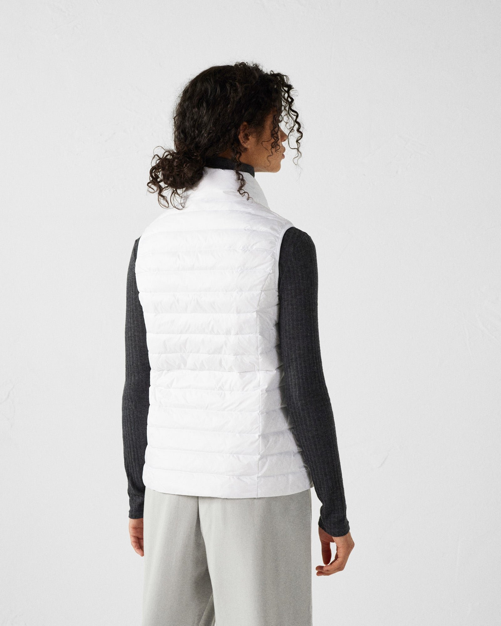 Sleeveless lightweight down vest seda JOTT White