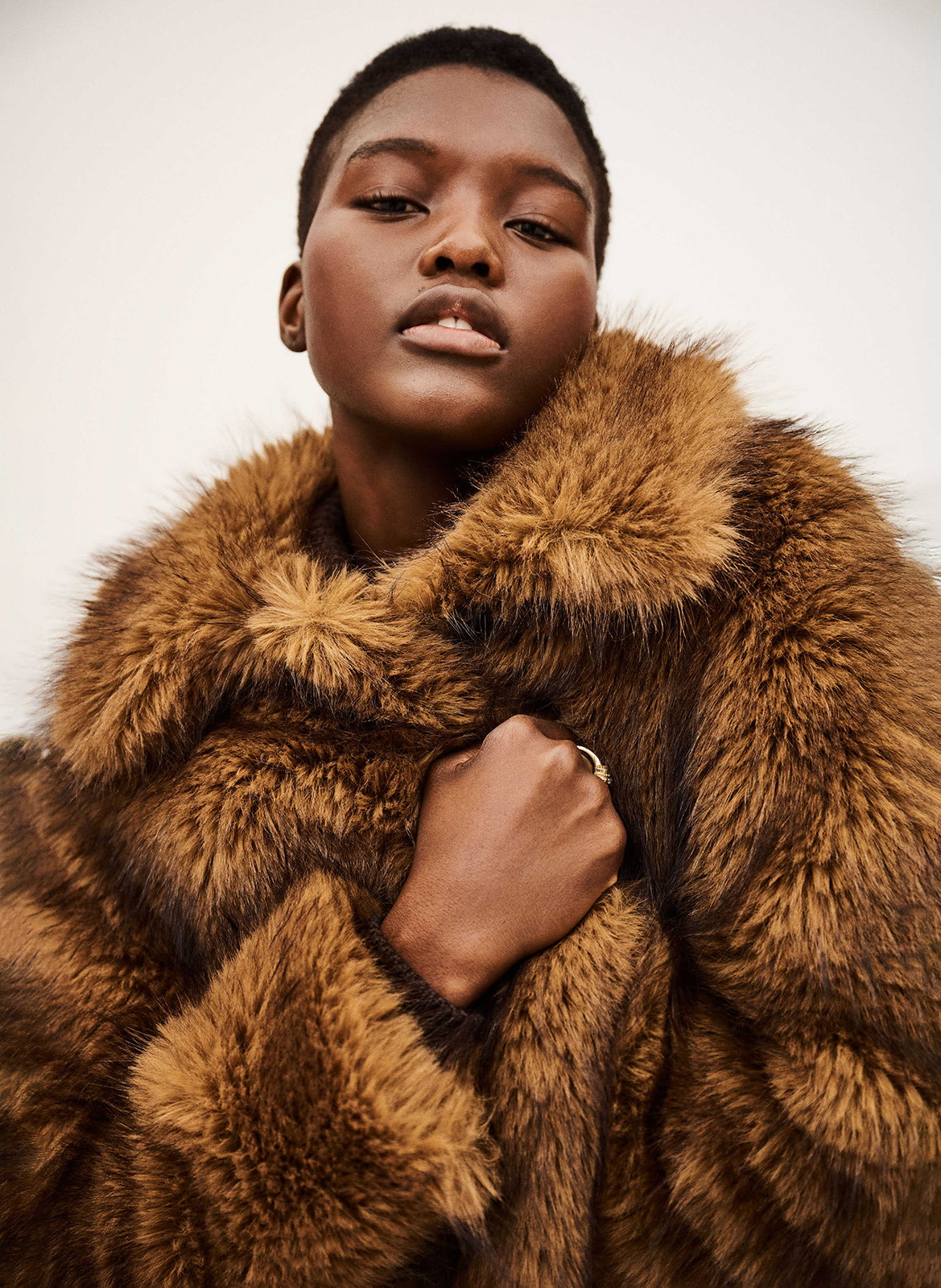 Rechte jas van imitatiebont BA&SH Beige