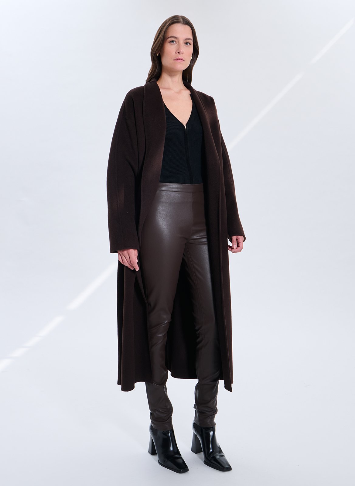 Skinny leather pants in plain color ZAPA Brown