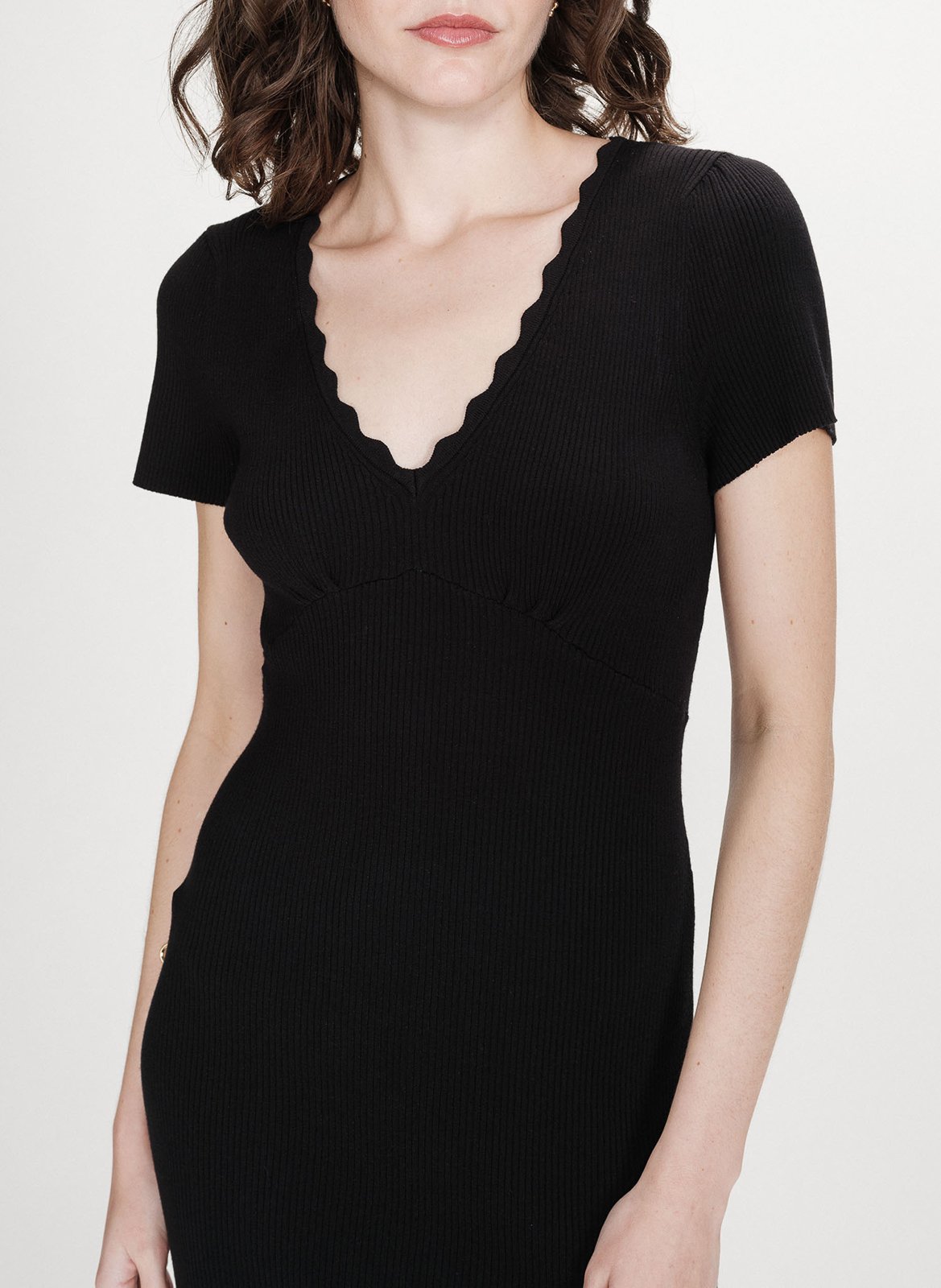 Robe courte col V GRACE ET MILA Noir