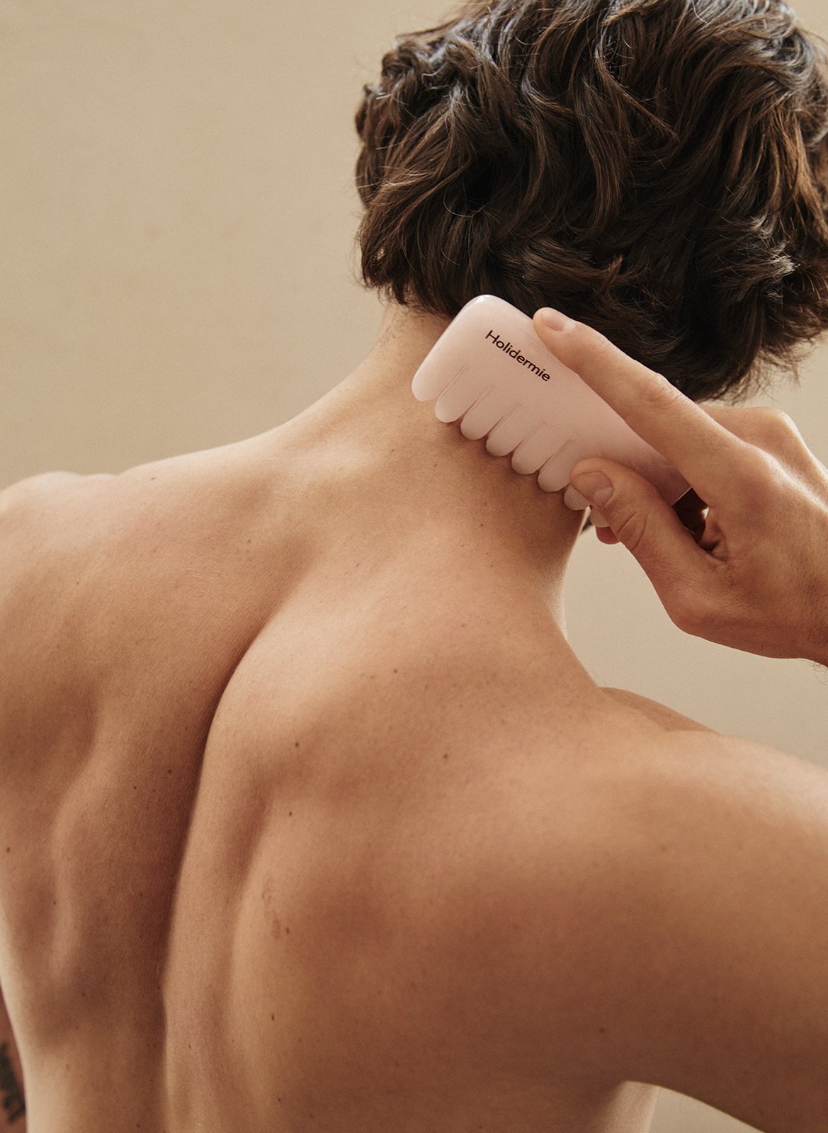 Peigne cuir chevelu en Quartz Rose HOLIDERMIE No color