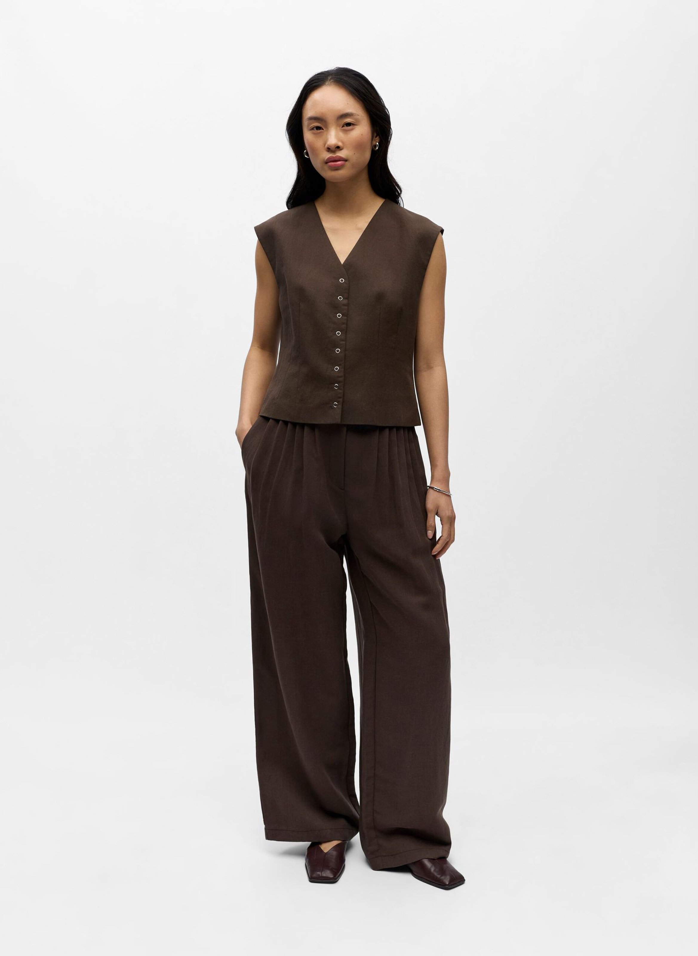 Fitted V-neck vest OBJECT Brown