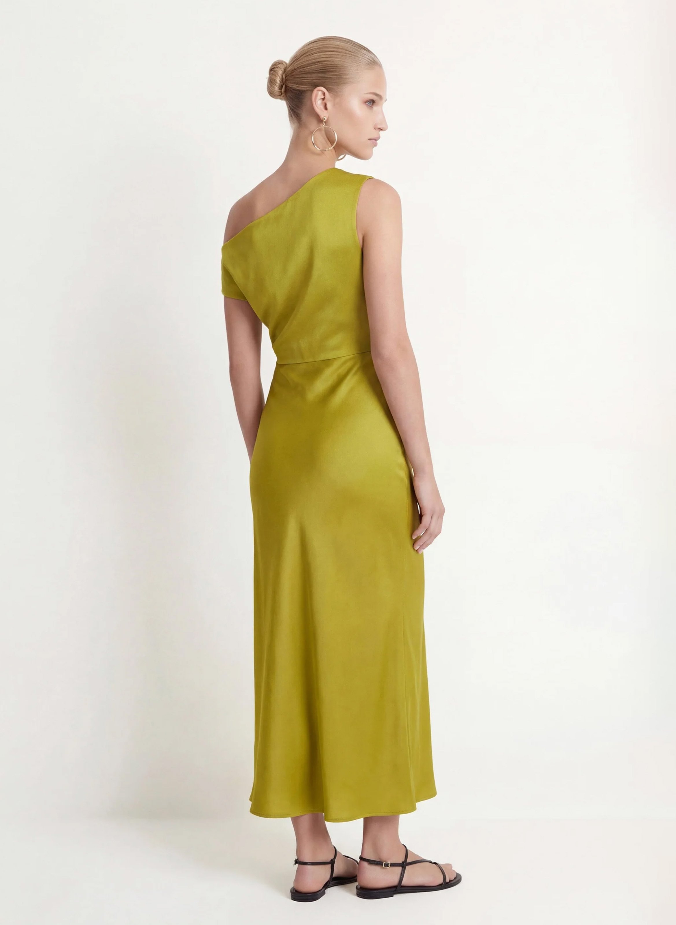 Robe longue décolleté asylétrique KOOKAI Vert