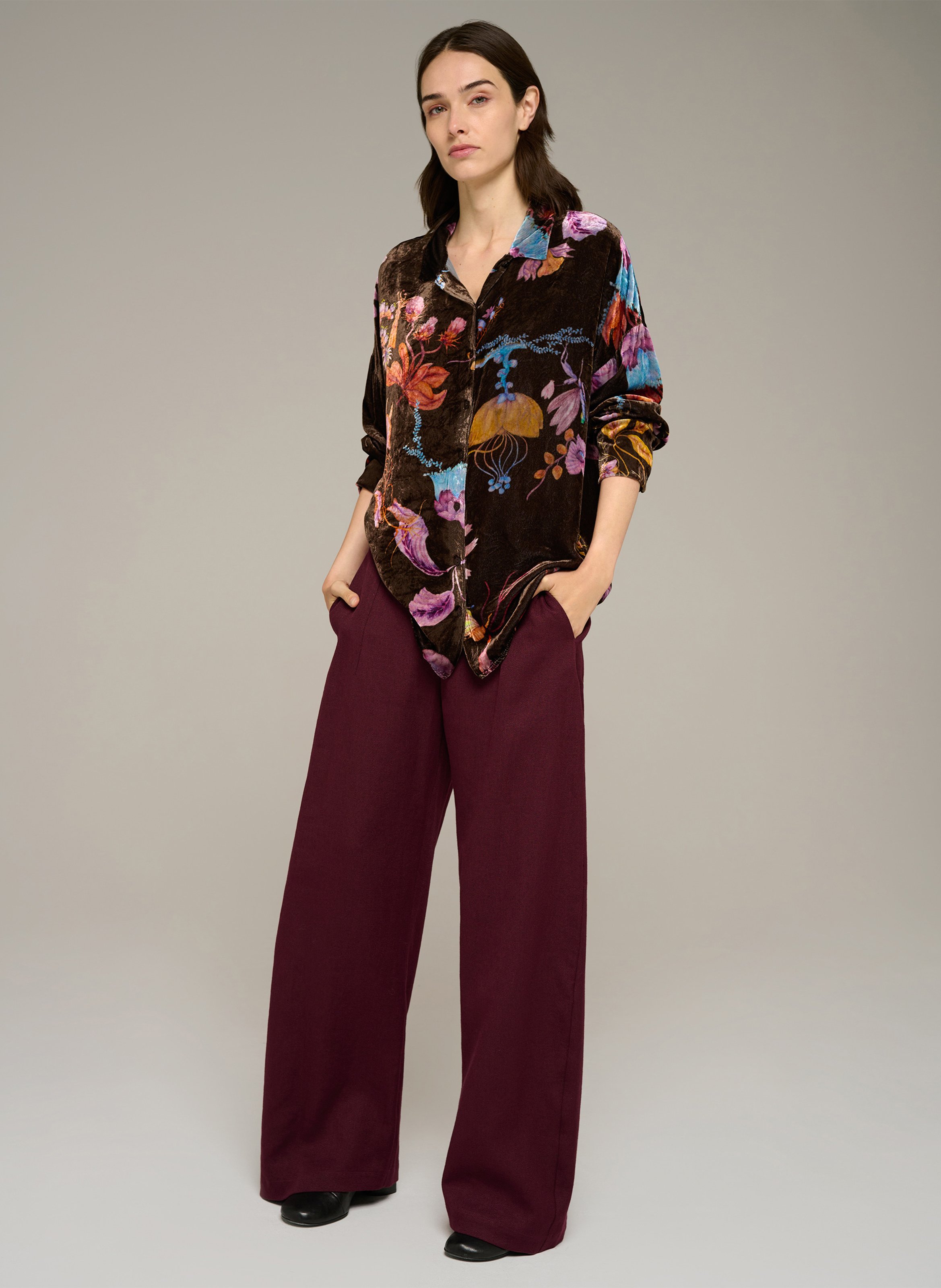 Chemise droite col classique à imprimé fleuri en velours COTELAC Marron