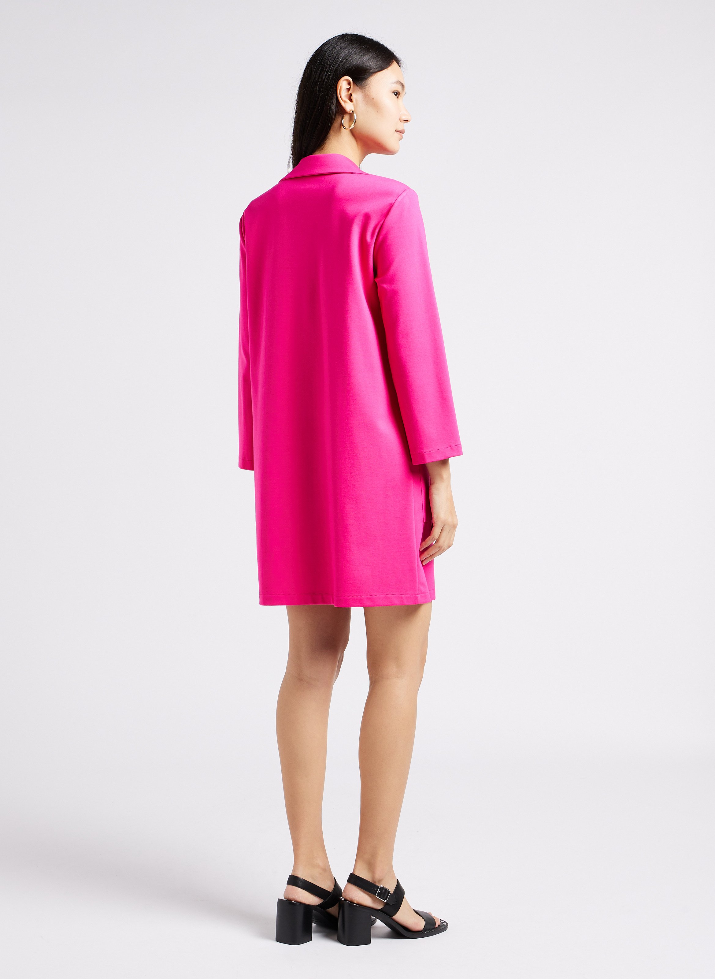 Short straight V-neck dress with 3/4 sleeves IMPERIAL Pink