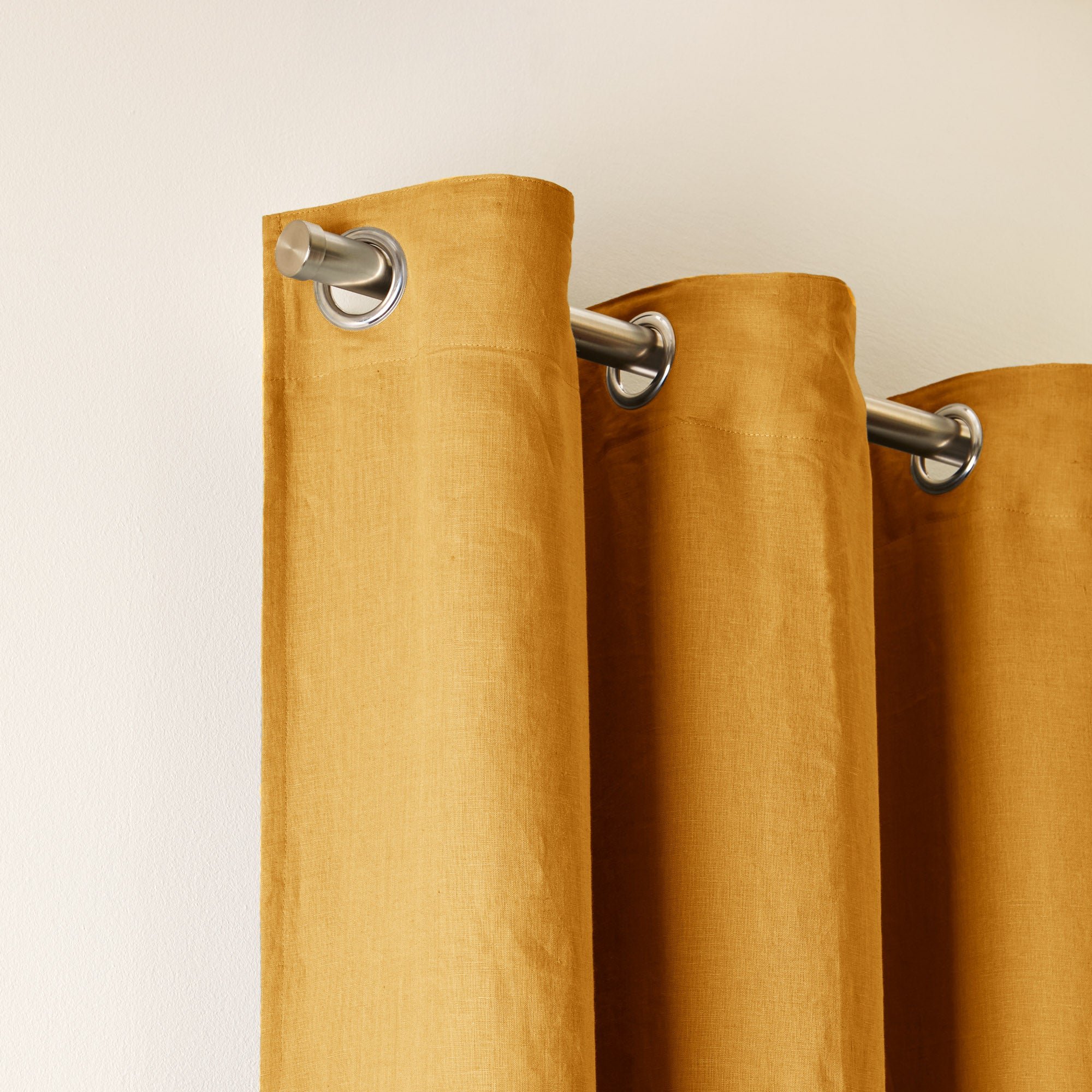 Lined black-out curtain with eyelets MADURA Yellow